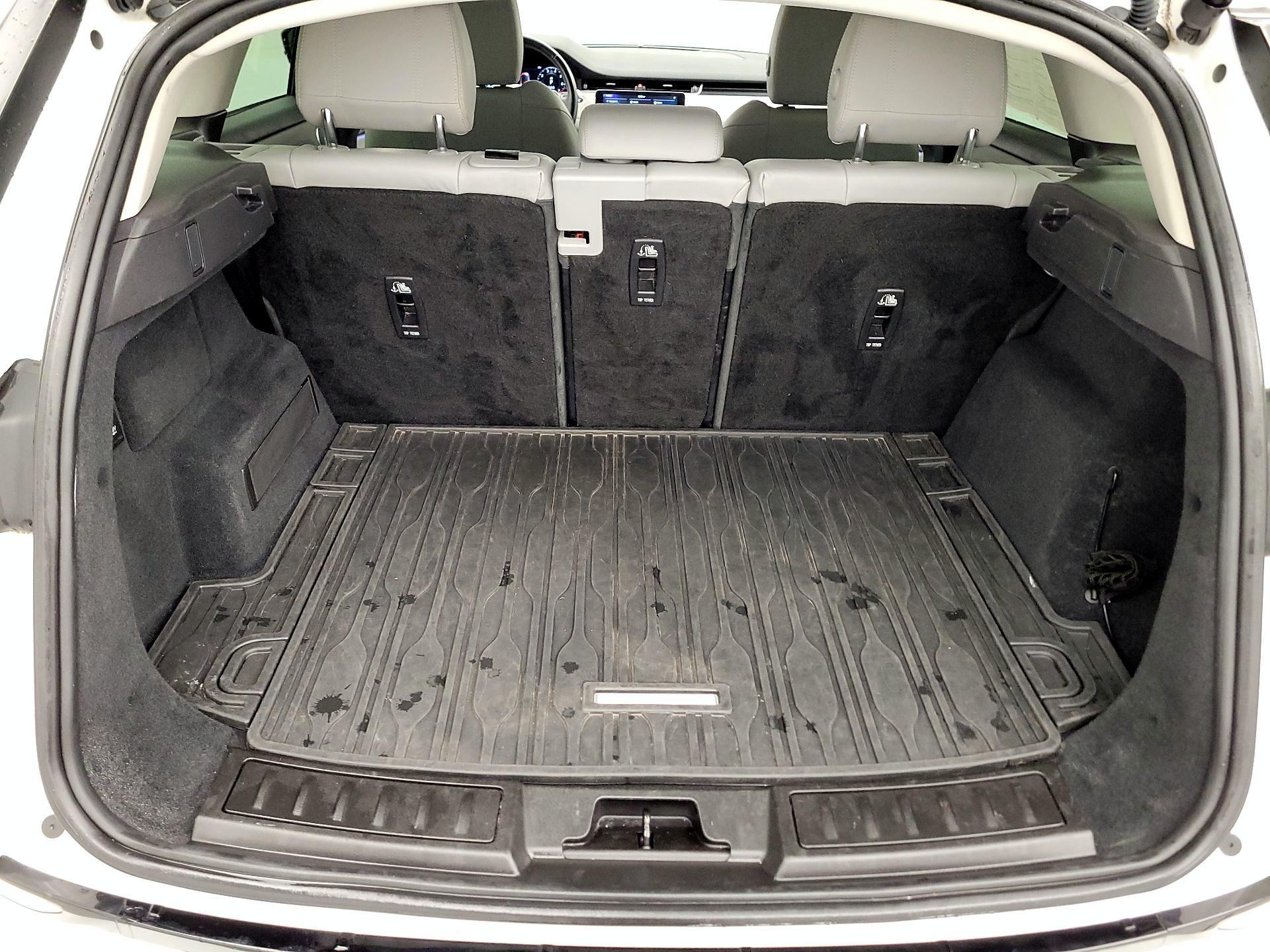 Thumbnail: 2020 Land Rover Range Rover Evoque - 20