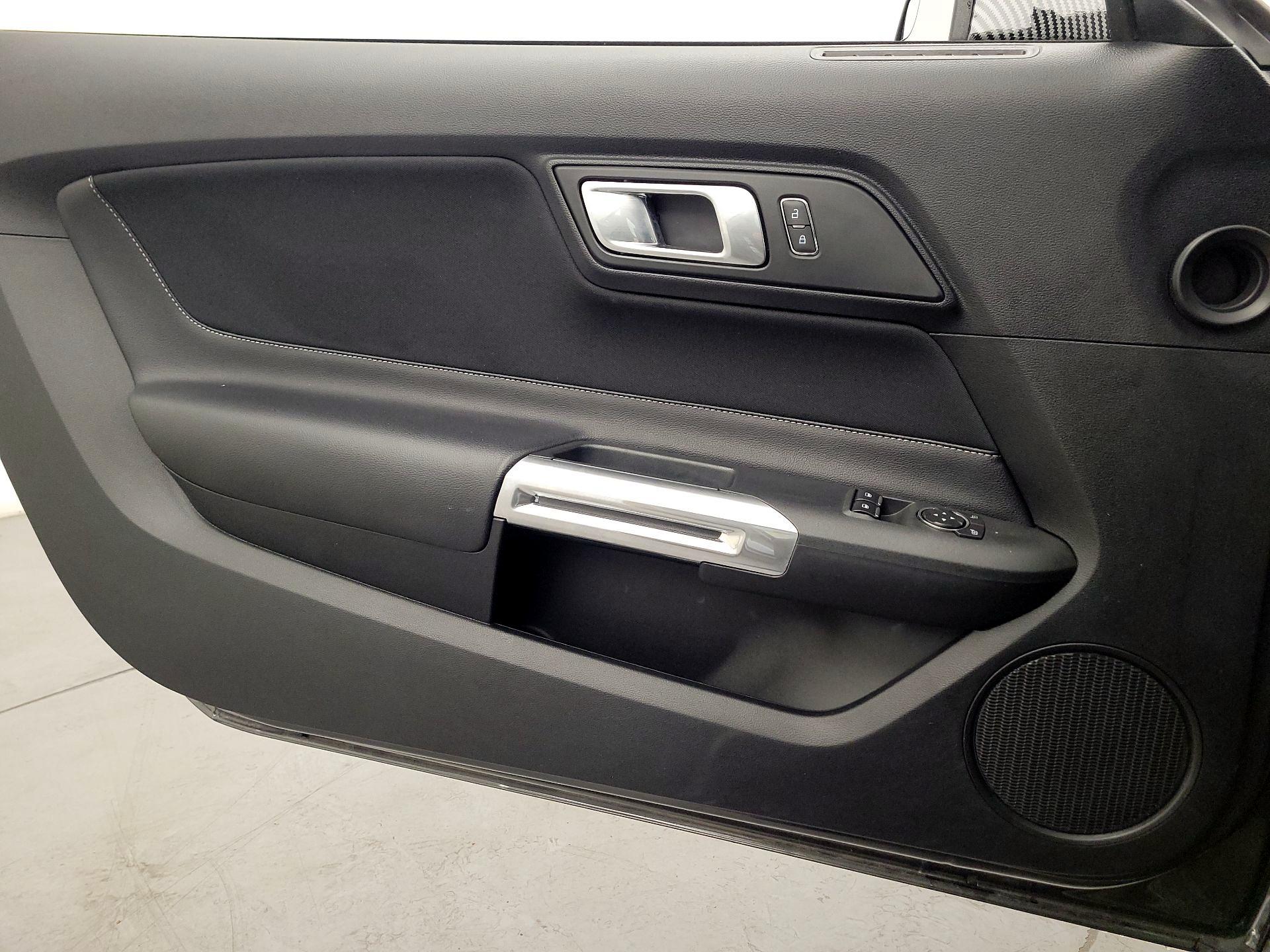 Thumbnail: 2020 Ford Mustang - 12