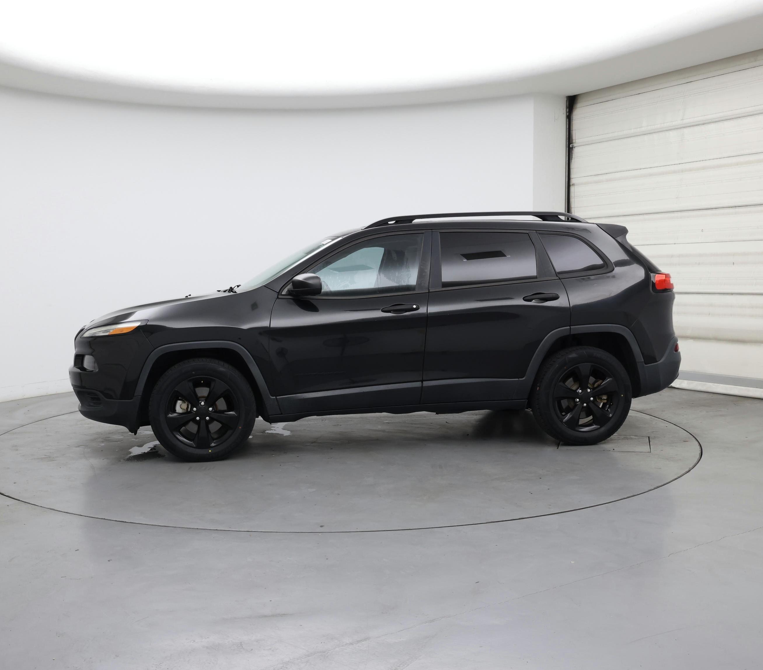Thumbnail: 2016 Jeep Cherokee - 3