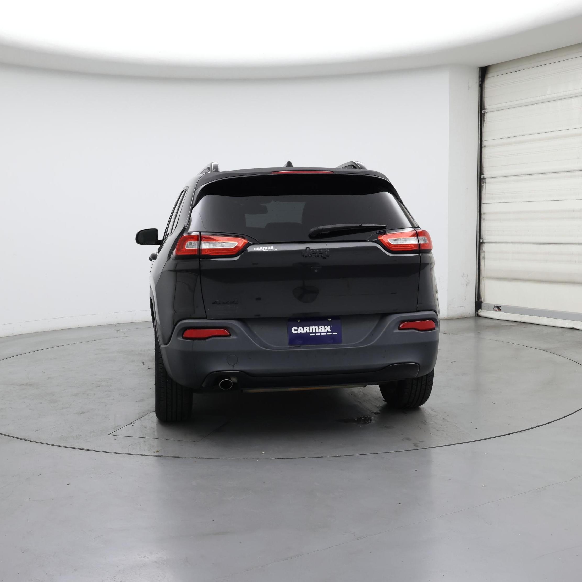 Thumbnail: 2016 Jeep Cherokee - 6