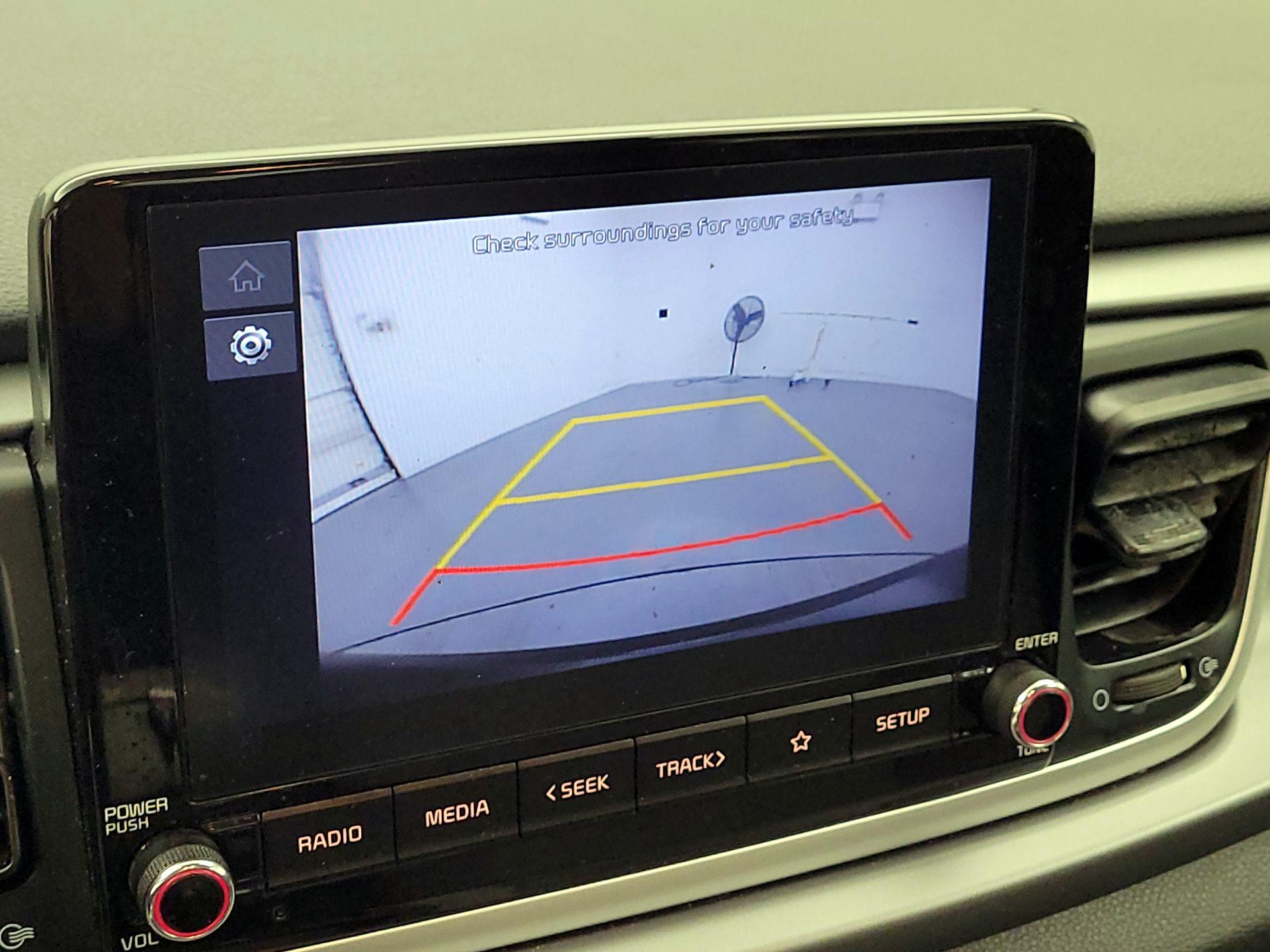 Thumbnail: 2023 Kia Rio - 14