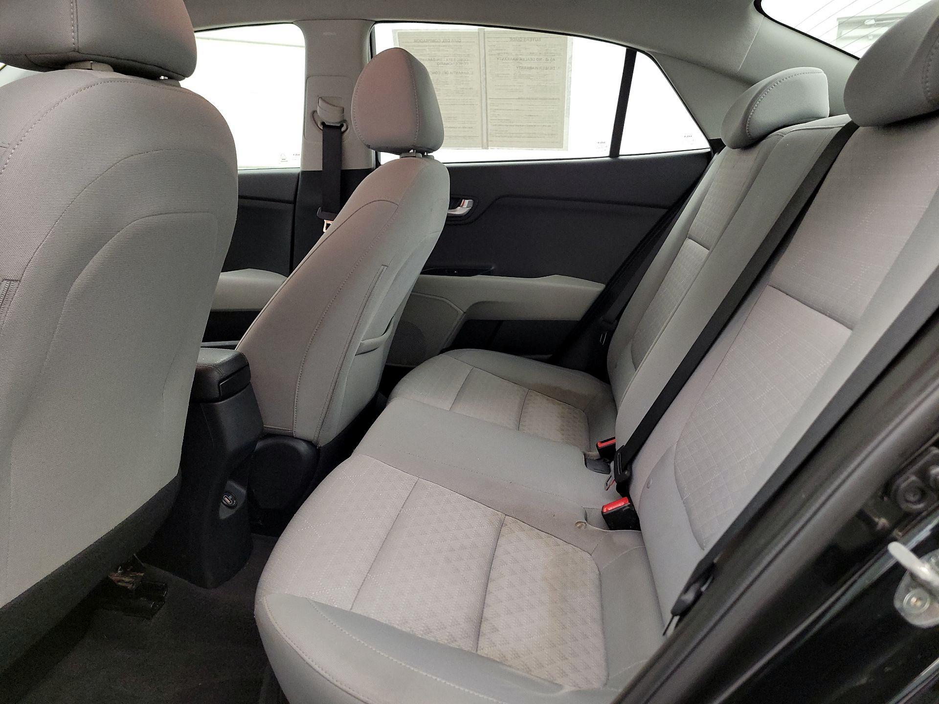 Thumbnail: 2023 Kia Rio - 19