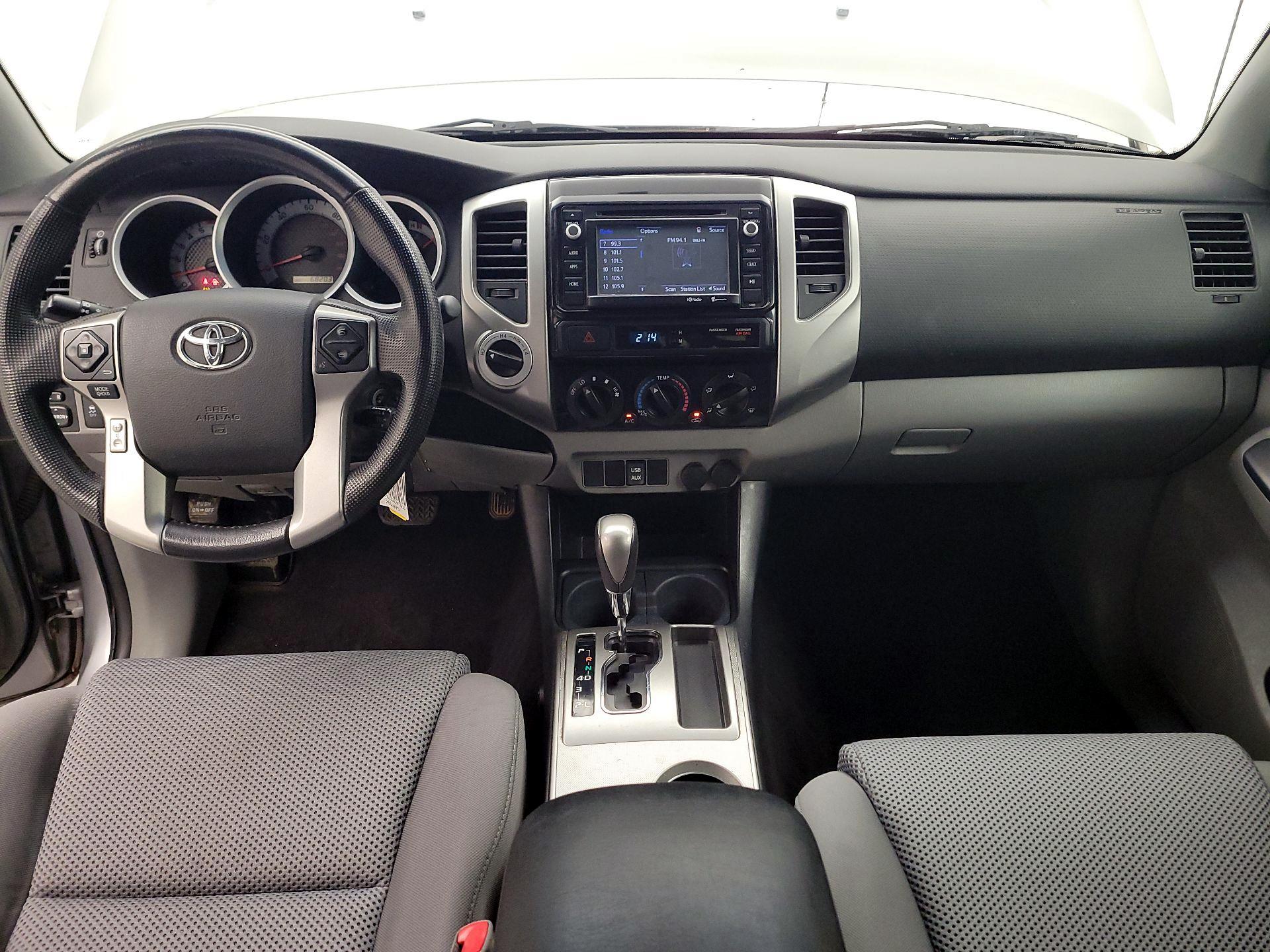 Thumbnail: 2014 Toyota Tacoma - 9