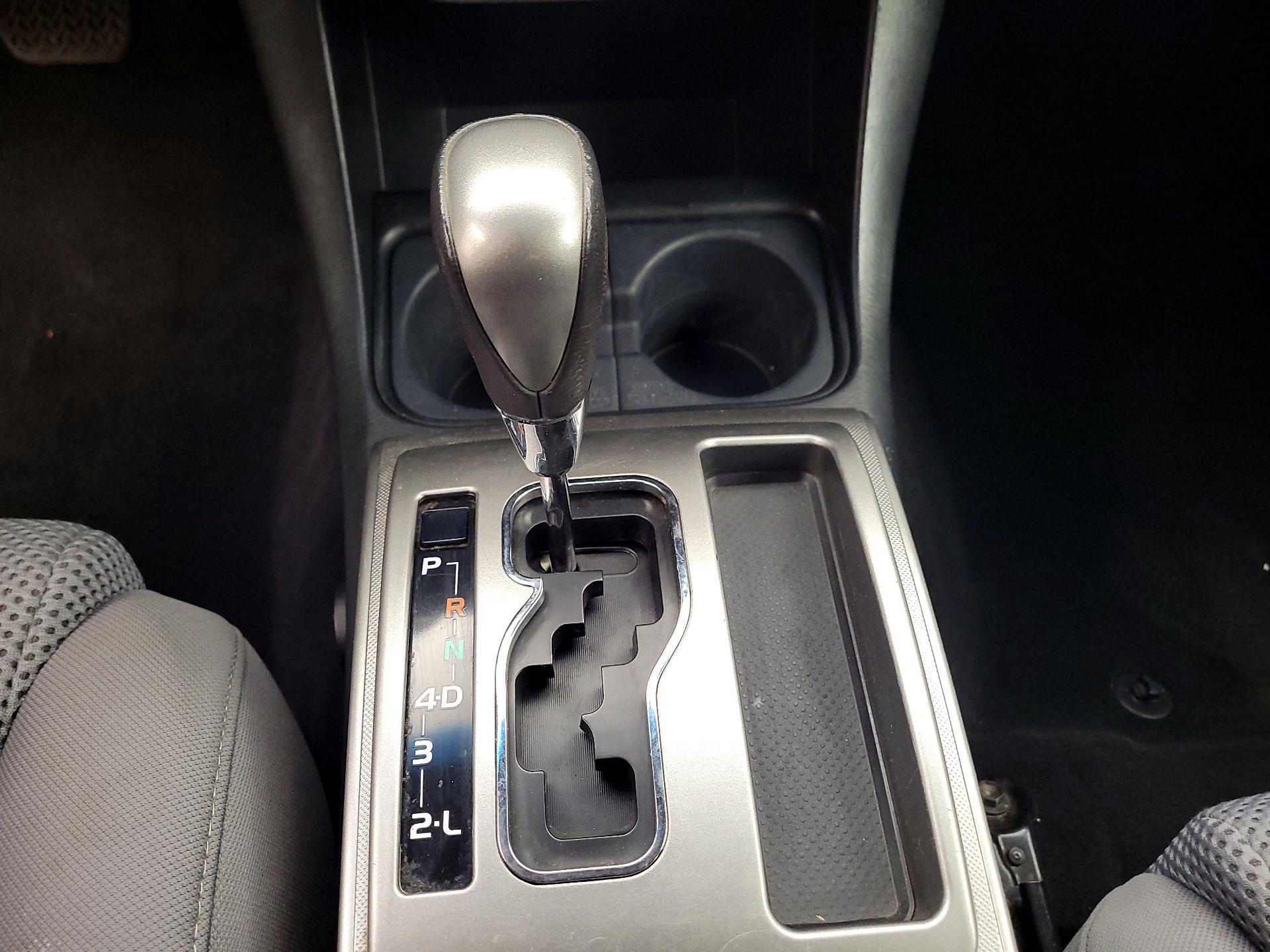 Thumbnail: 2014 Toyota Tacoma - 15