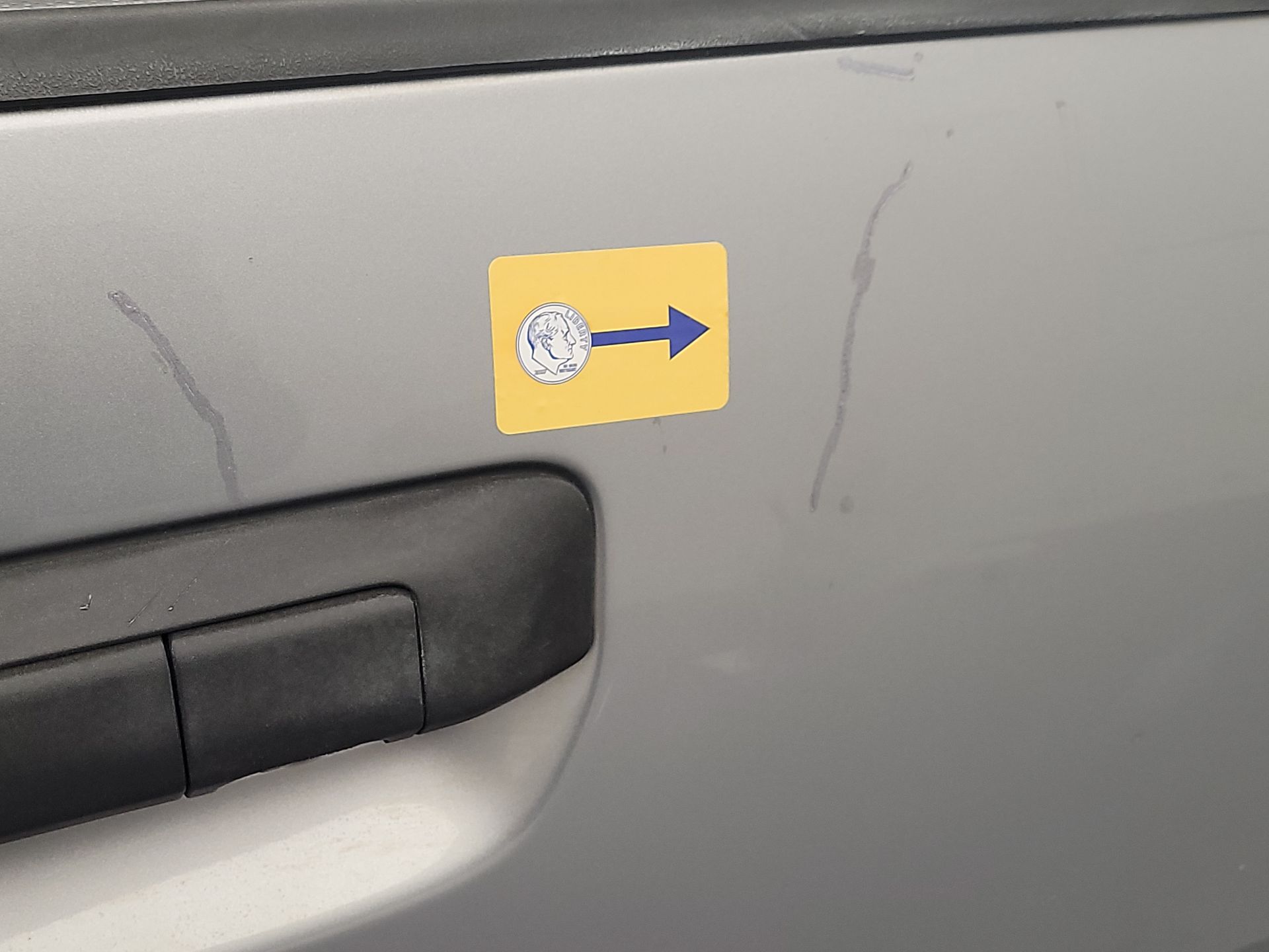 Thumbnail: 2014 Toyota Tacoma - 19