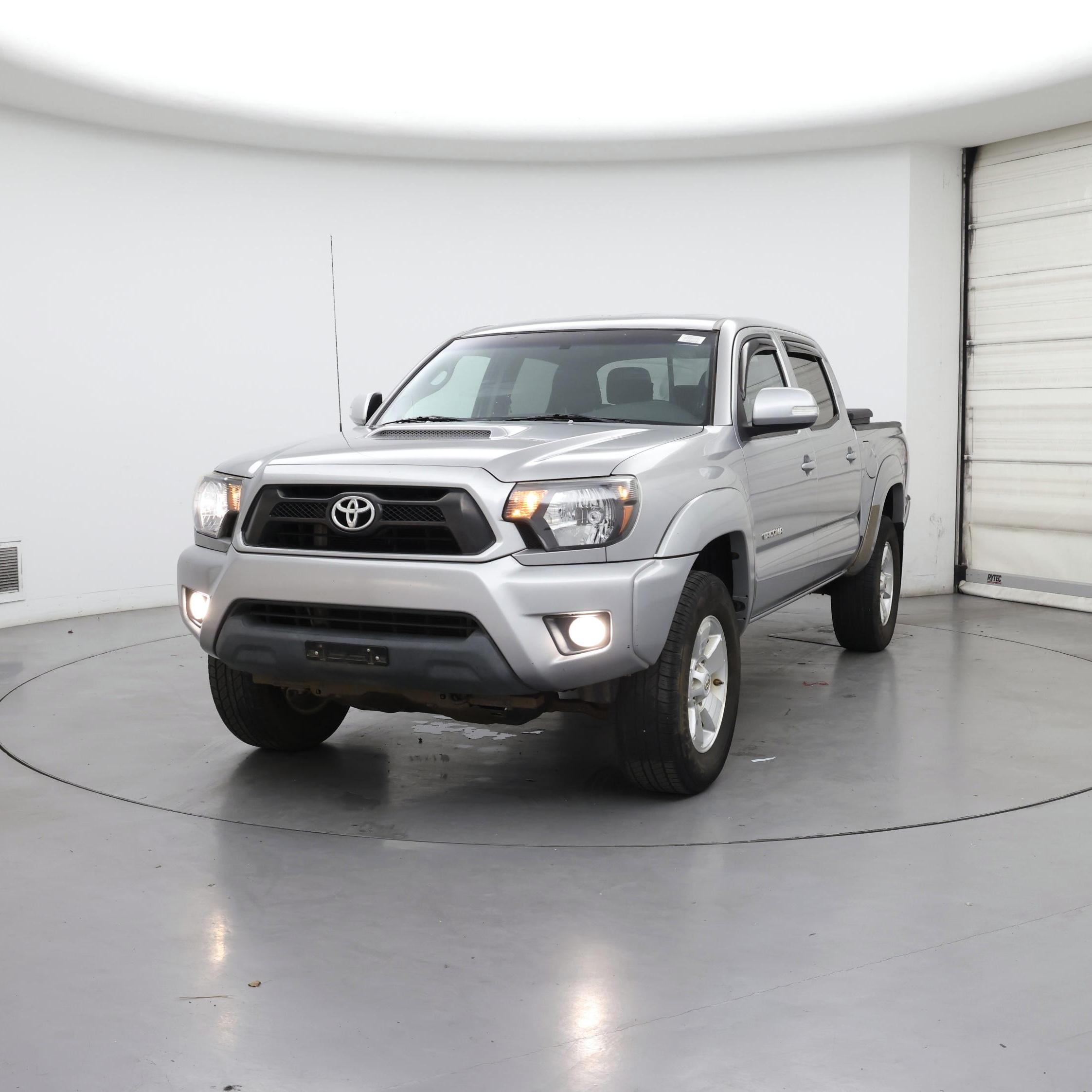 Thumbnail: 2014 Toyota Tacoma - 4