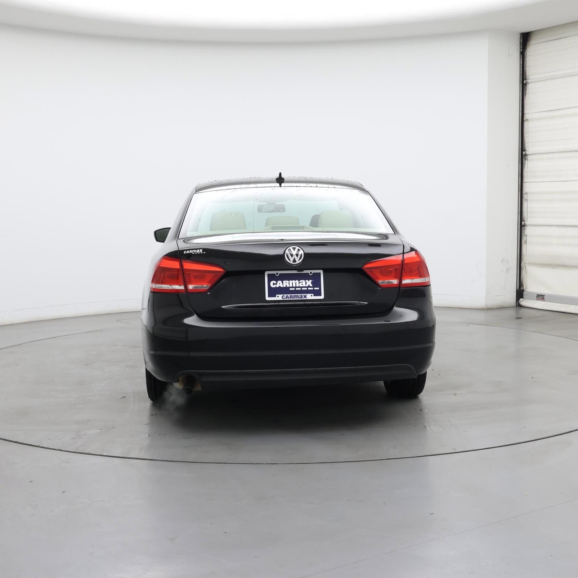 Thumbnail: 2015 Volkswagen Passat - 6