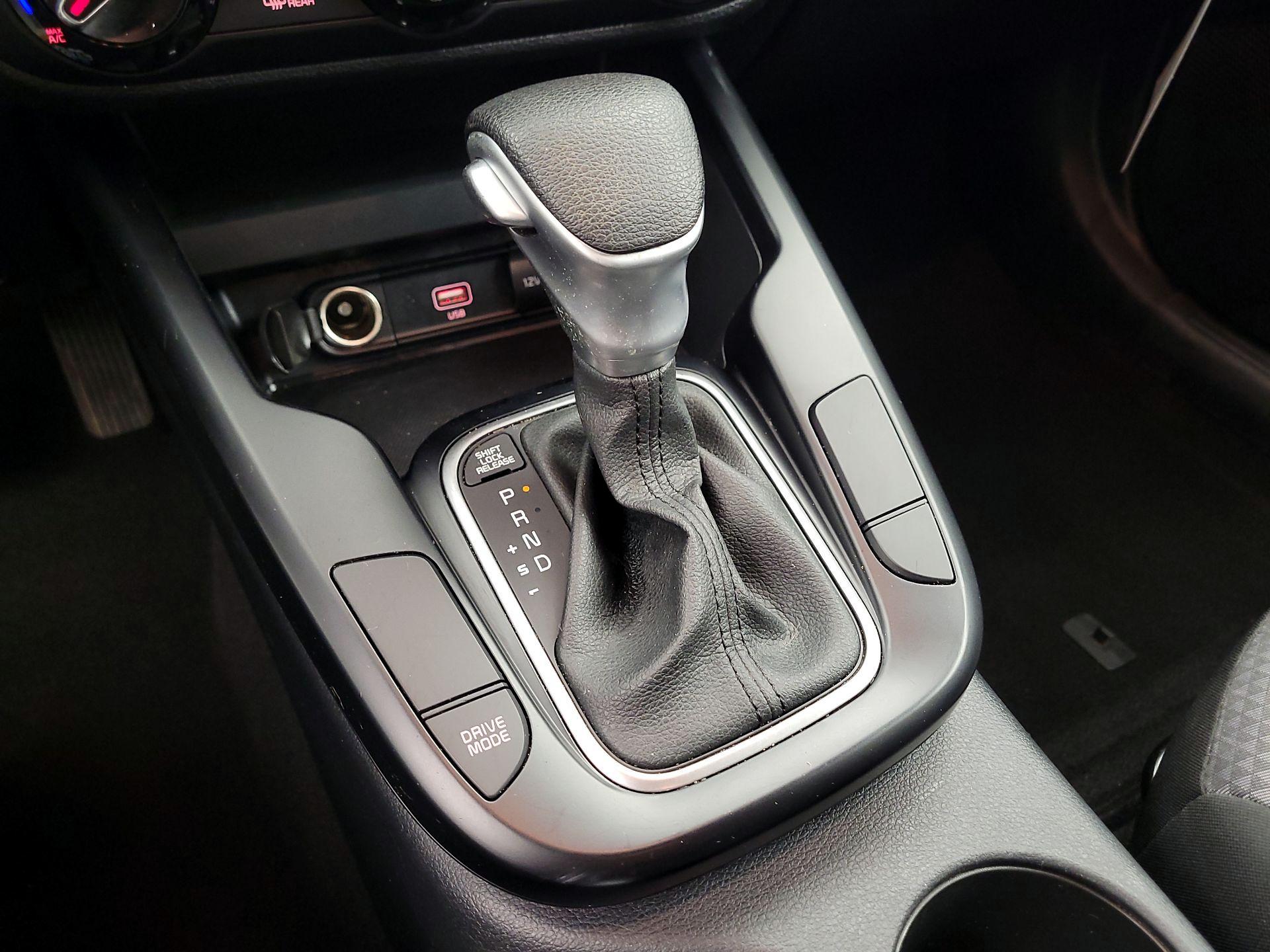 Thumbnail: 2021 Kia Soul - 17