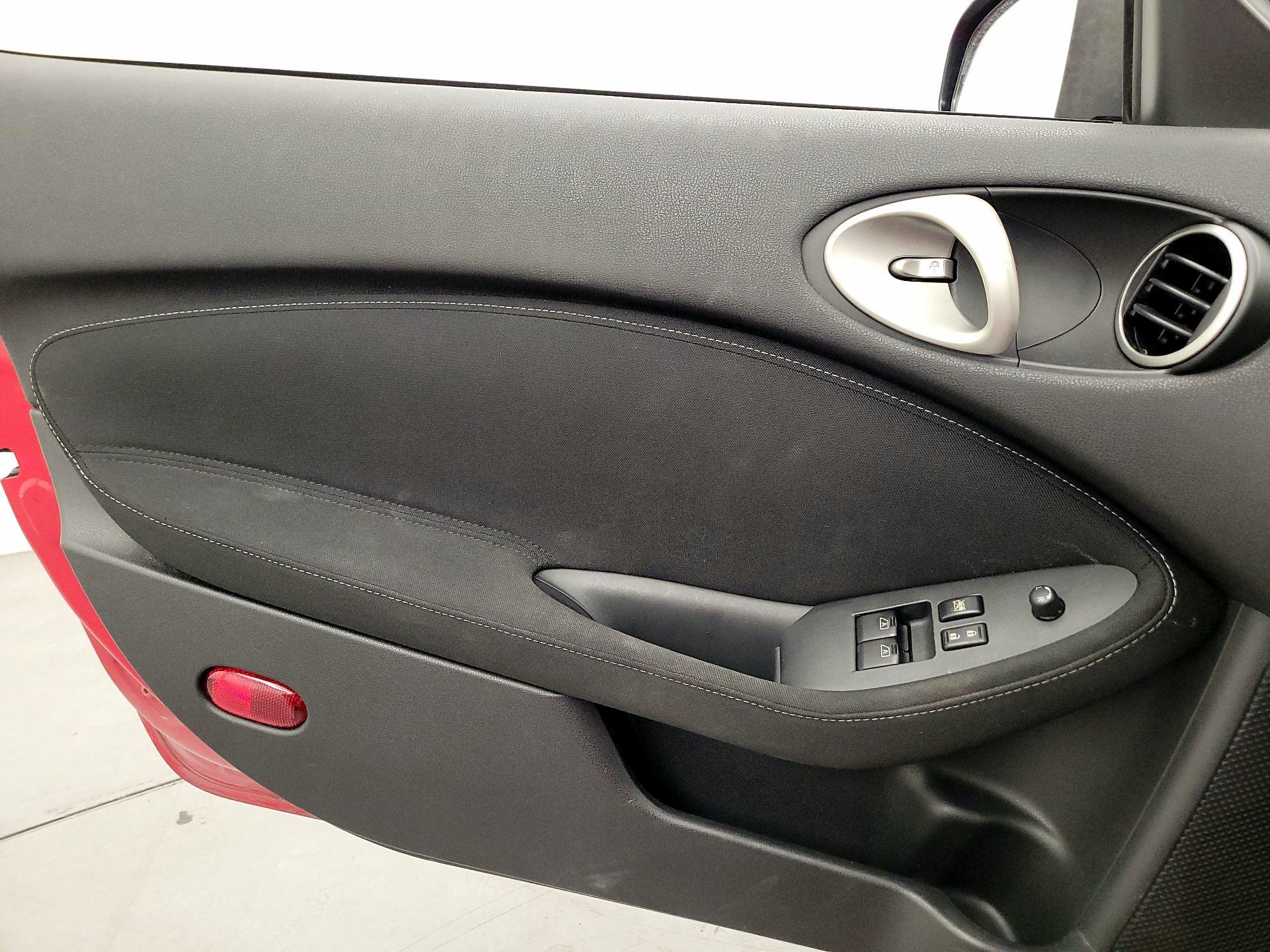 Thumbnail: 2014 Nissan Z - 13