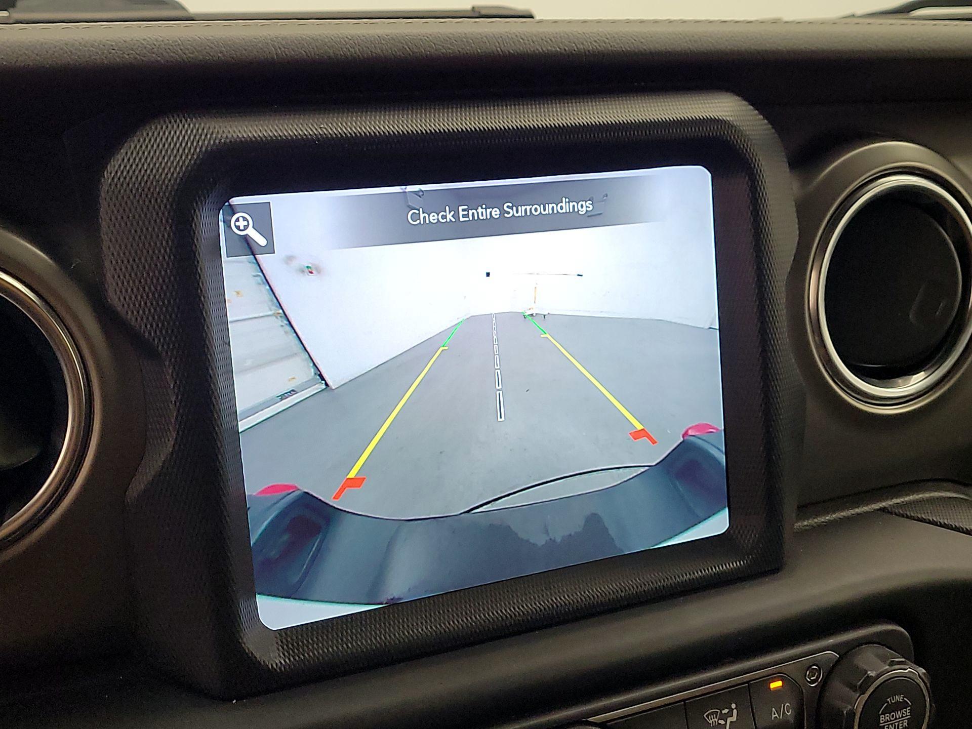 Thumbnail: 2020 Jeep Gladiator - 14