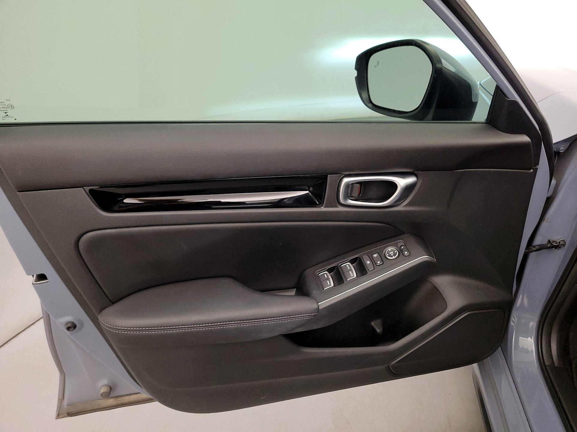 Thumbnail: 2022 Honda Civic - 12