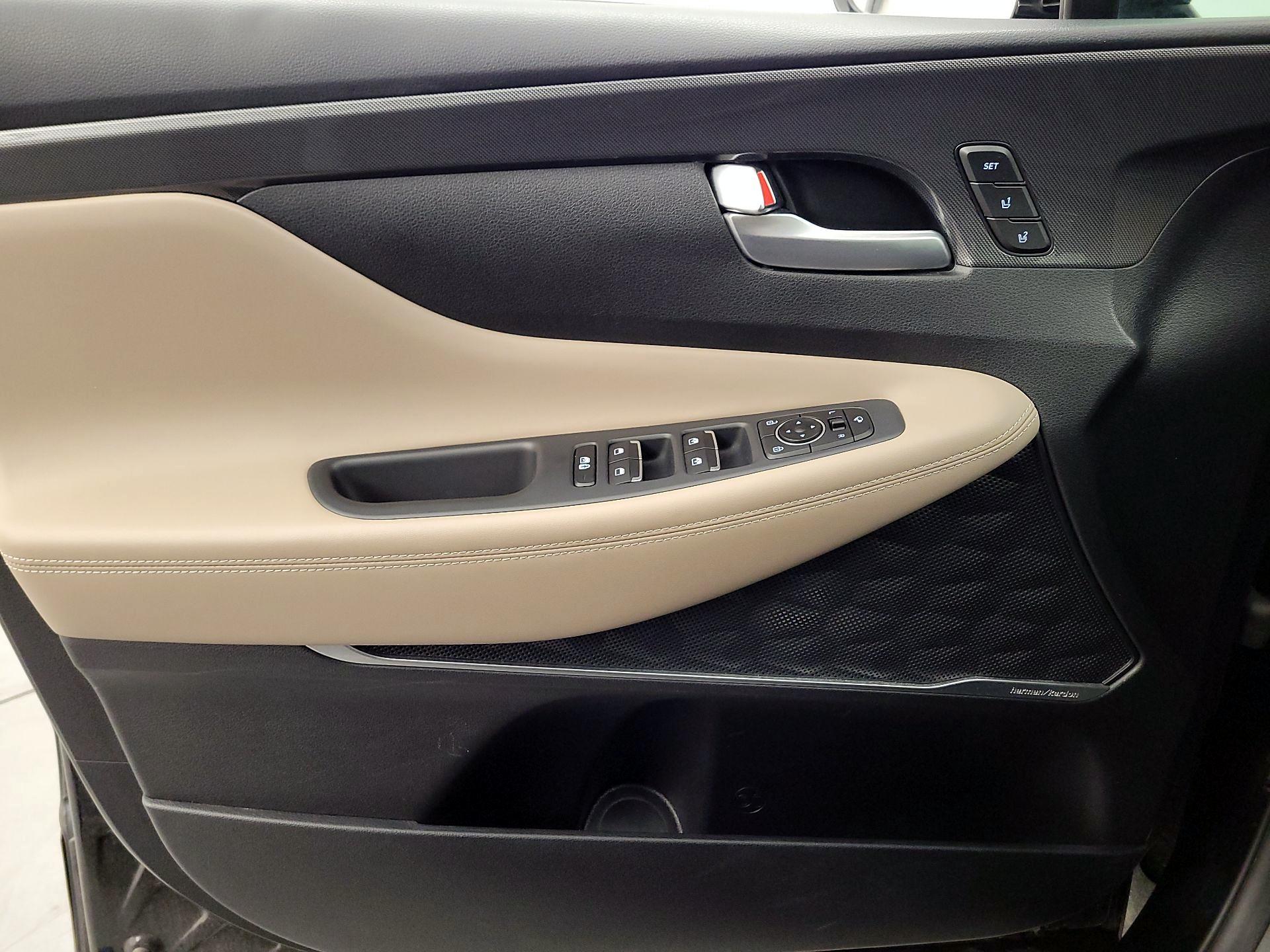 Thumbnail: 2022 Hyundai Santa Fe - 12