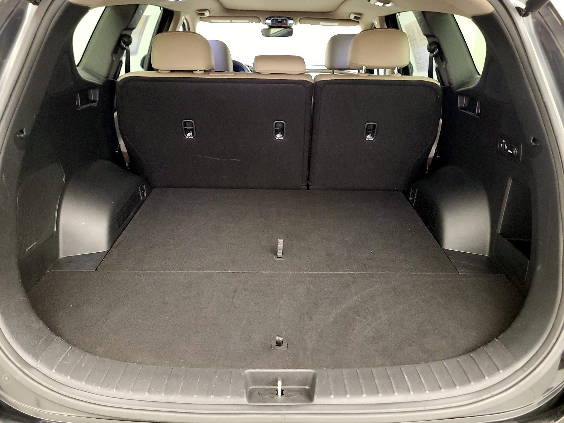 Thumbnail: 2022 Hyundai Santa Fe - 20