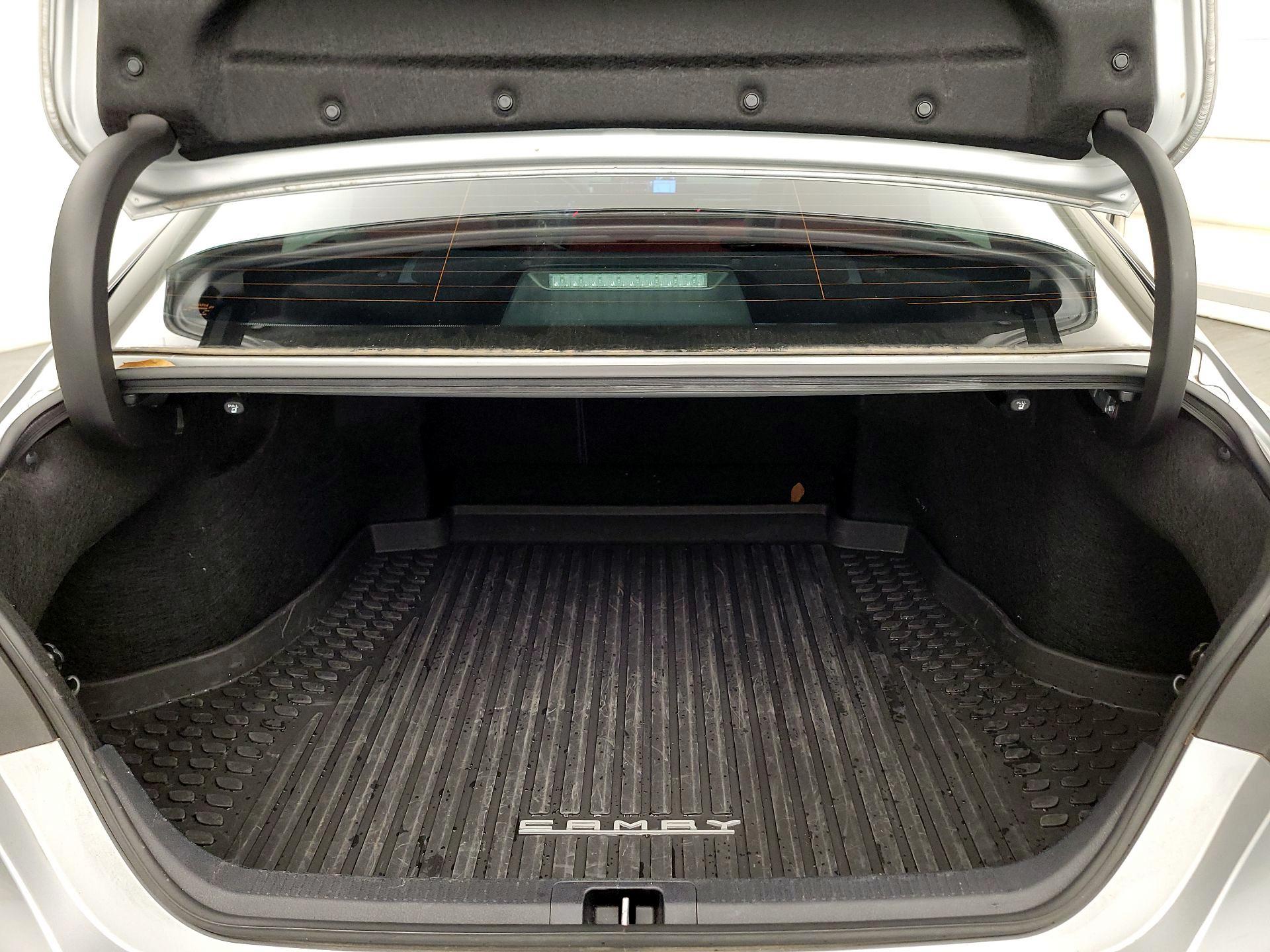 Thumbnail: 2024 Toyota Camry - 16