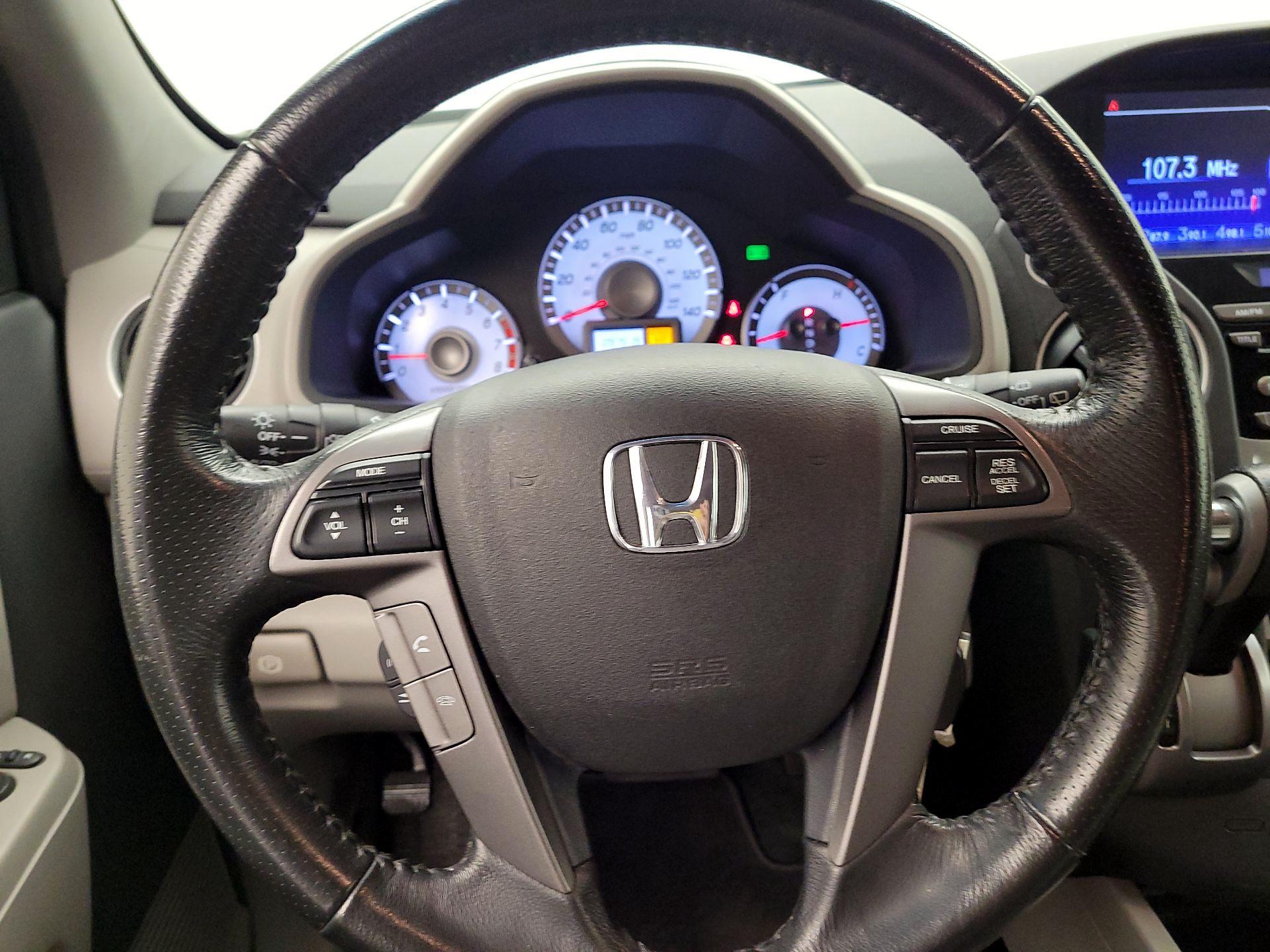 Thumbnail: 2015 Honda Pilot - 10