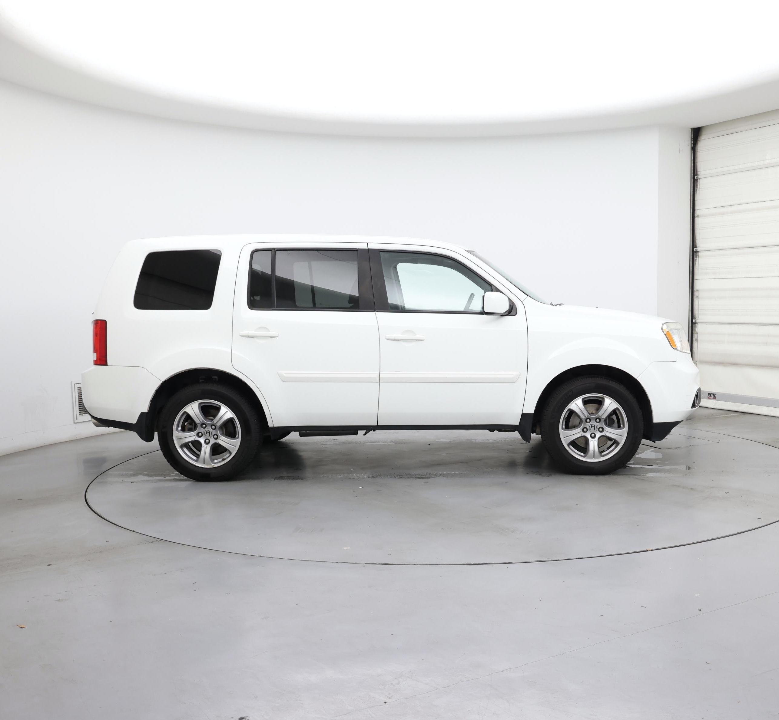 Thumbnail: 2015 Honda Pilot - 7