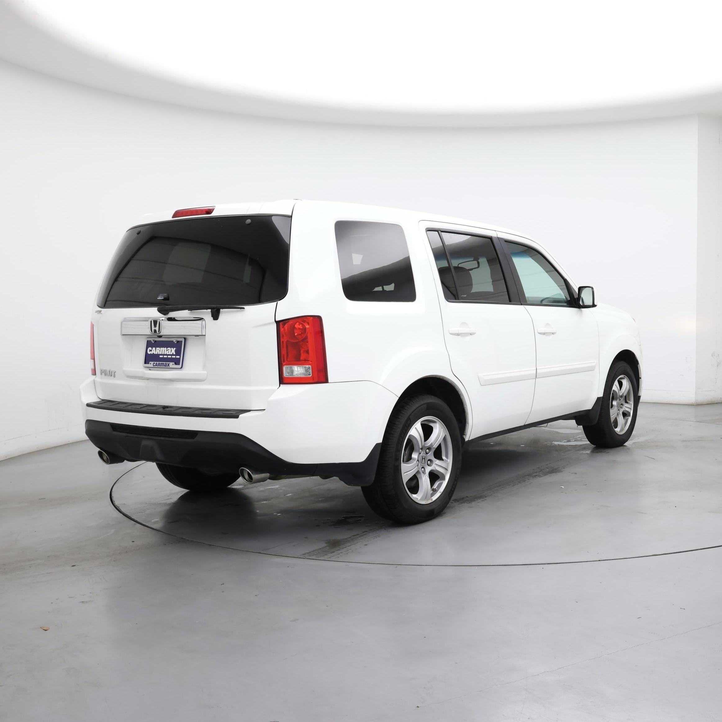 Thumbnail: 2015 Honda Pilot - 8