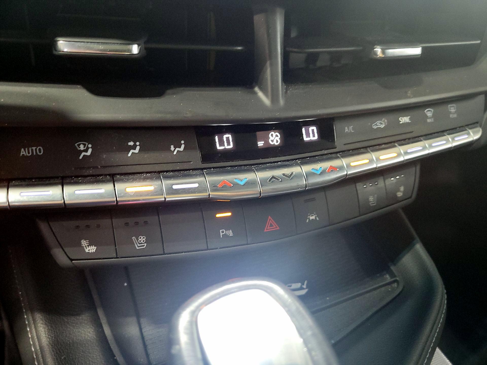 Thumbnail: 2023 Cadillac CT4 - 14