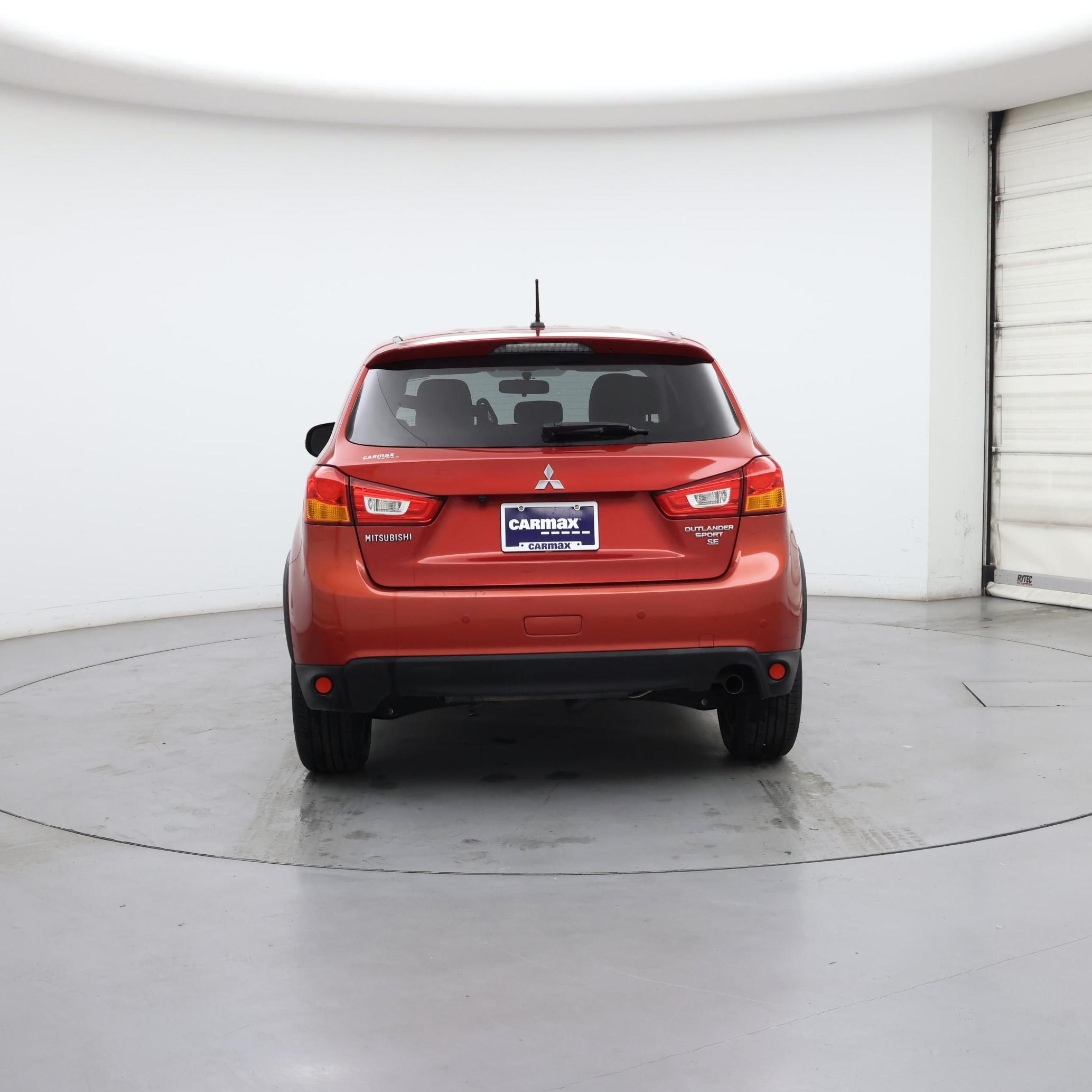 Thumbnail: 2016 Mitsubishi Outlander Sport - 6