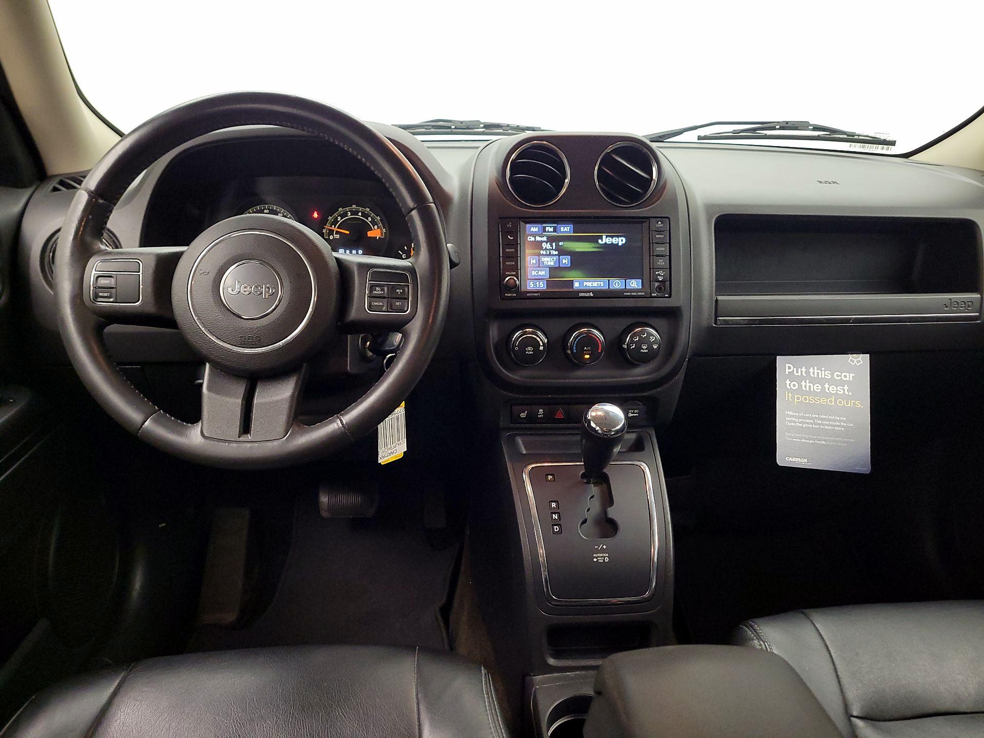 Thumbnail: 2014 Jeep Patriot - 9
