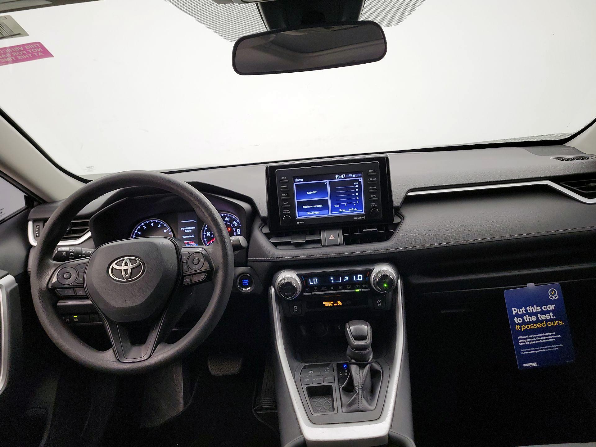 Thumbnail: 2021 Toyota RAV4 - 9