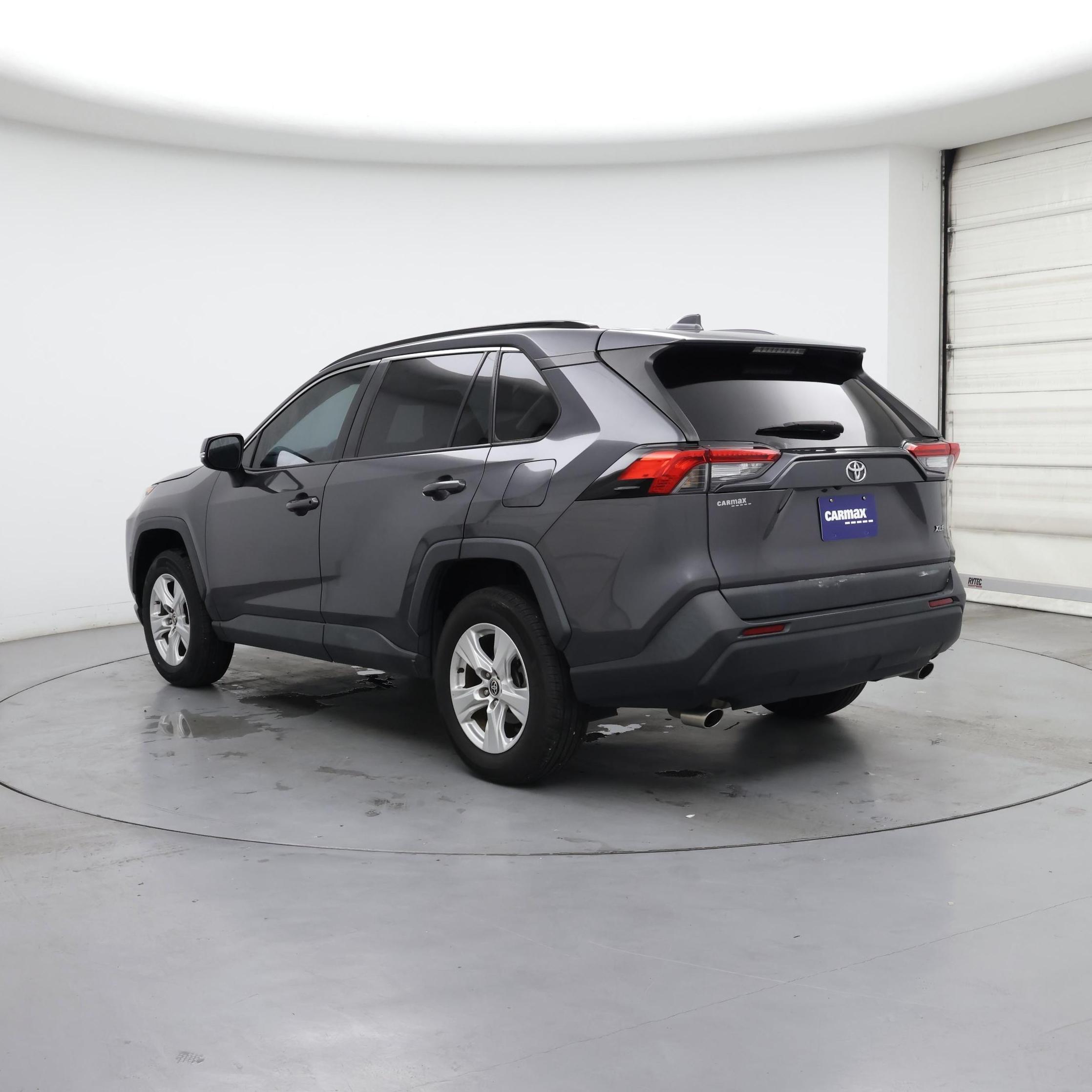 Thumbnail: 2021 Toyota RAV4 - 2