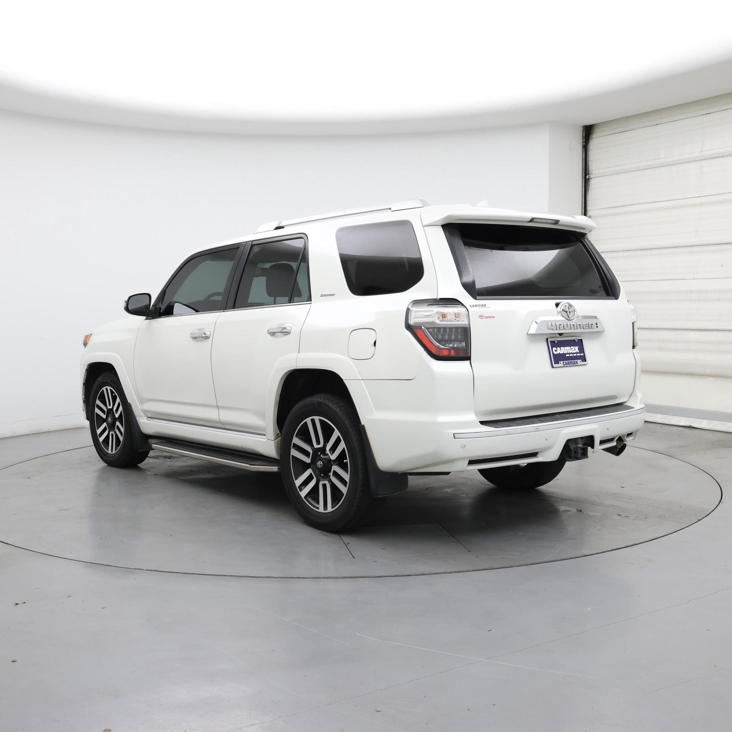 Thumbnail: 2017 Toyota 4Runner - 2