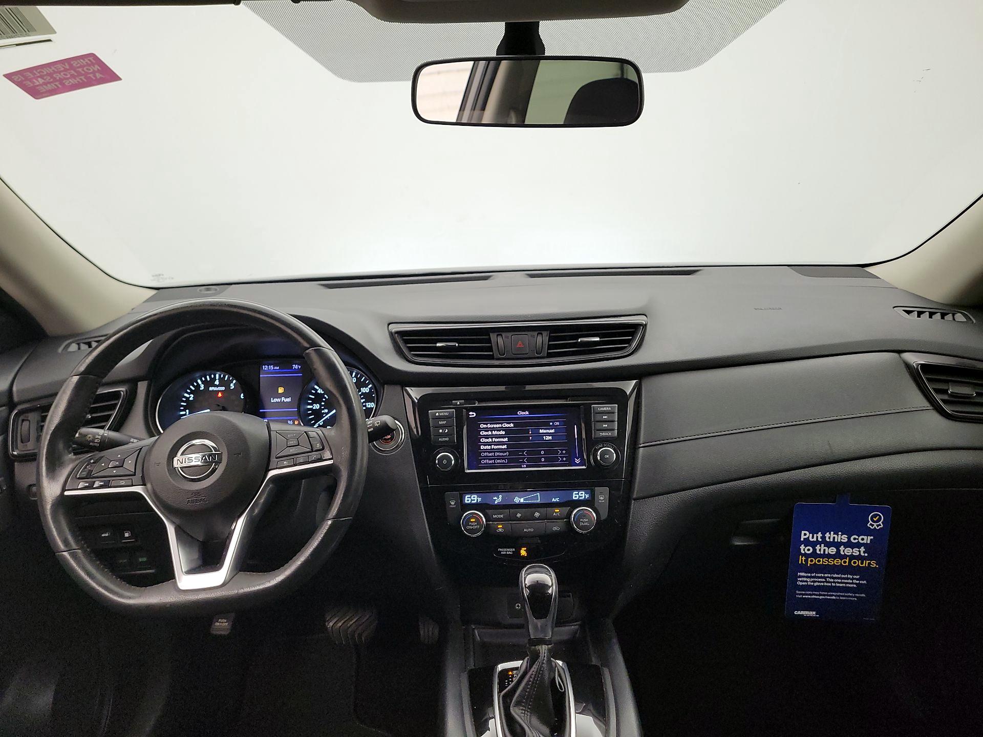 Thumbnail: 2018 Nissan Rogue - 9