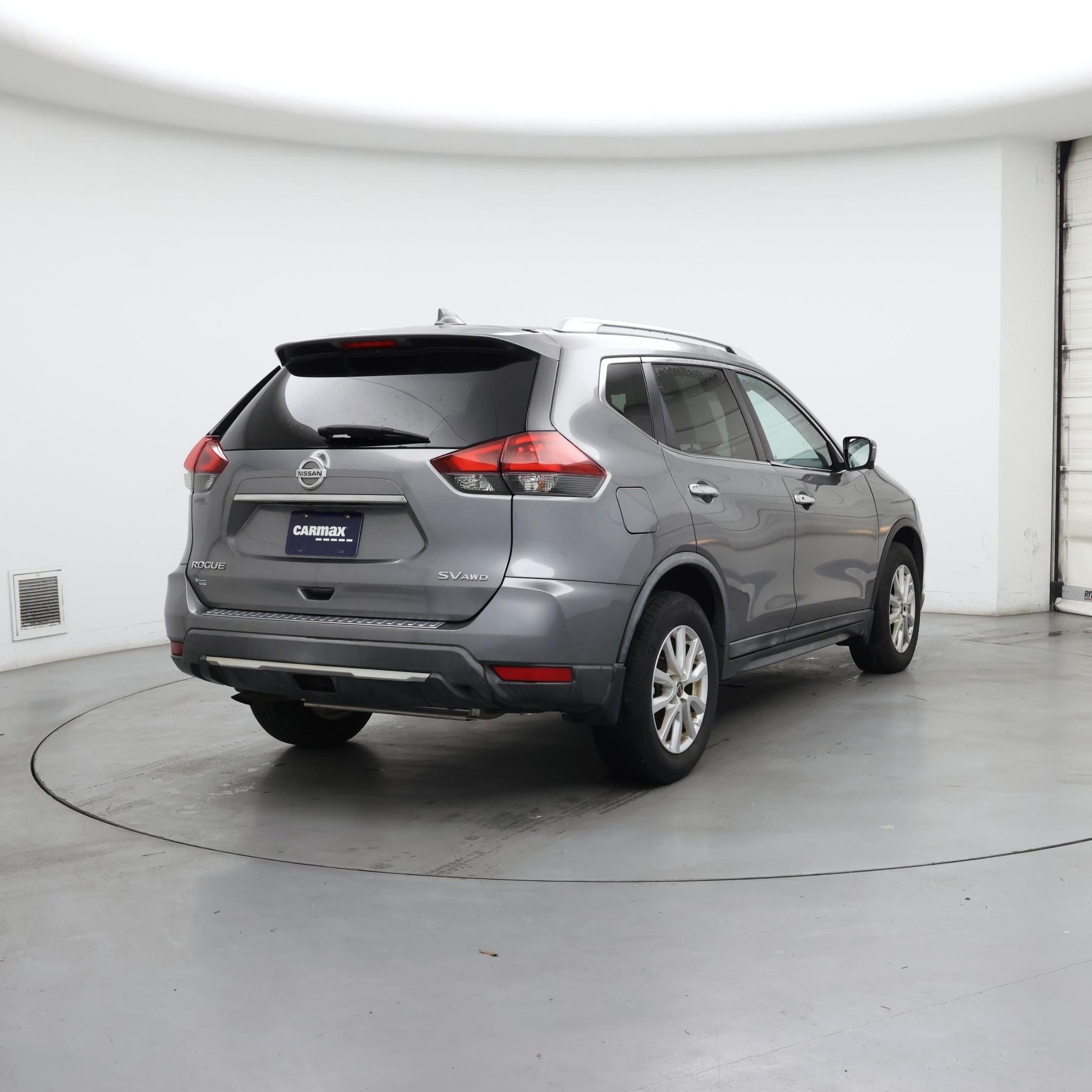 Thumbnail: 2018 Nissan Rogue - 8