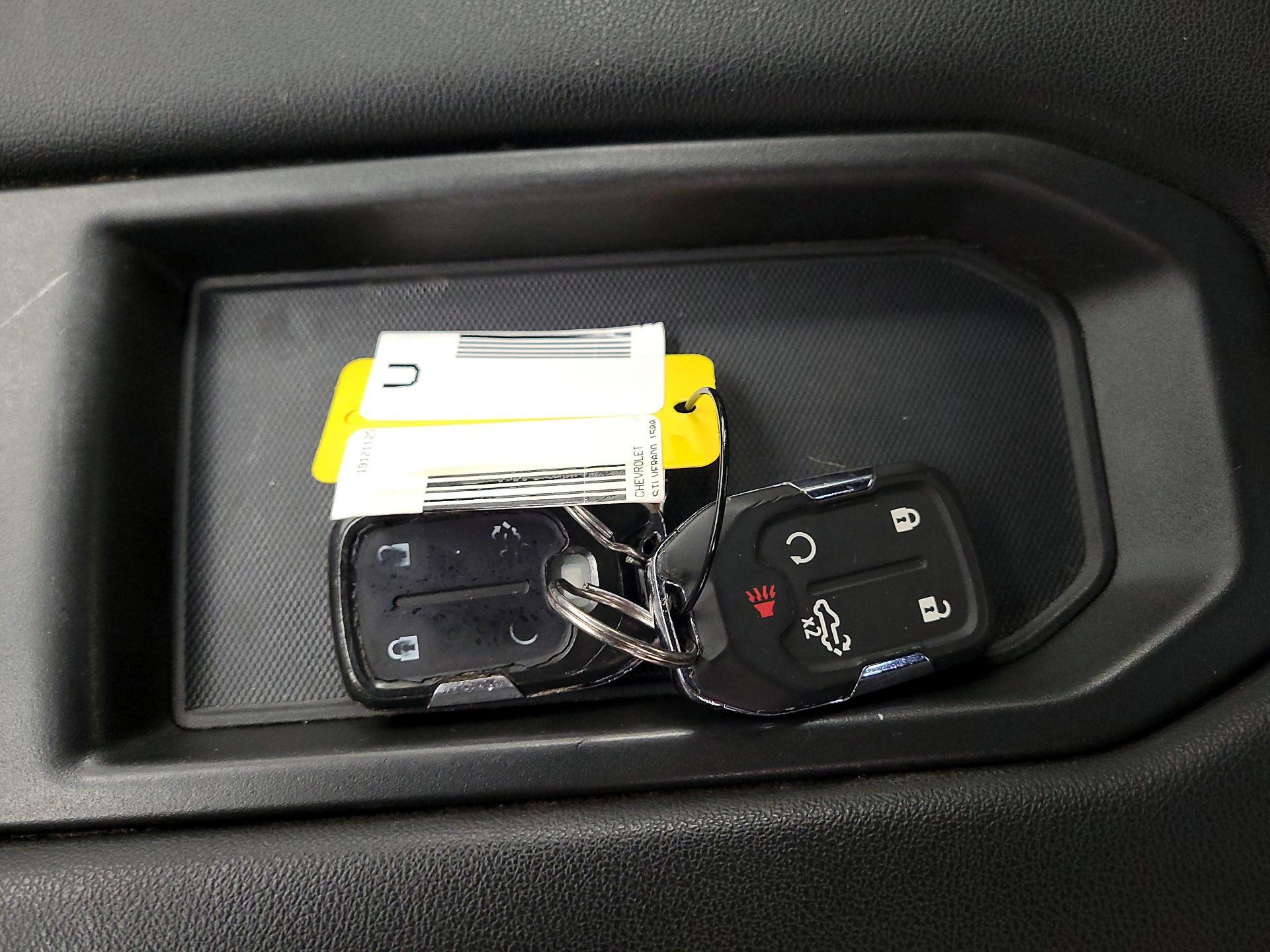 Thumbnail: 2021 Chevrolet Silverado 1500 - 18