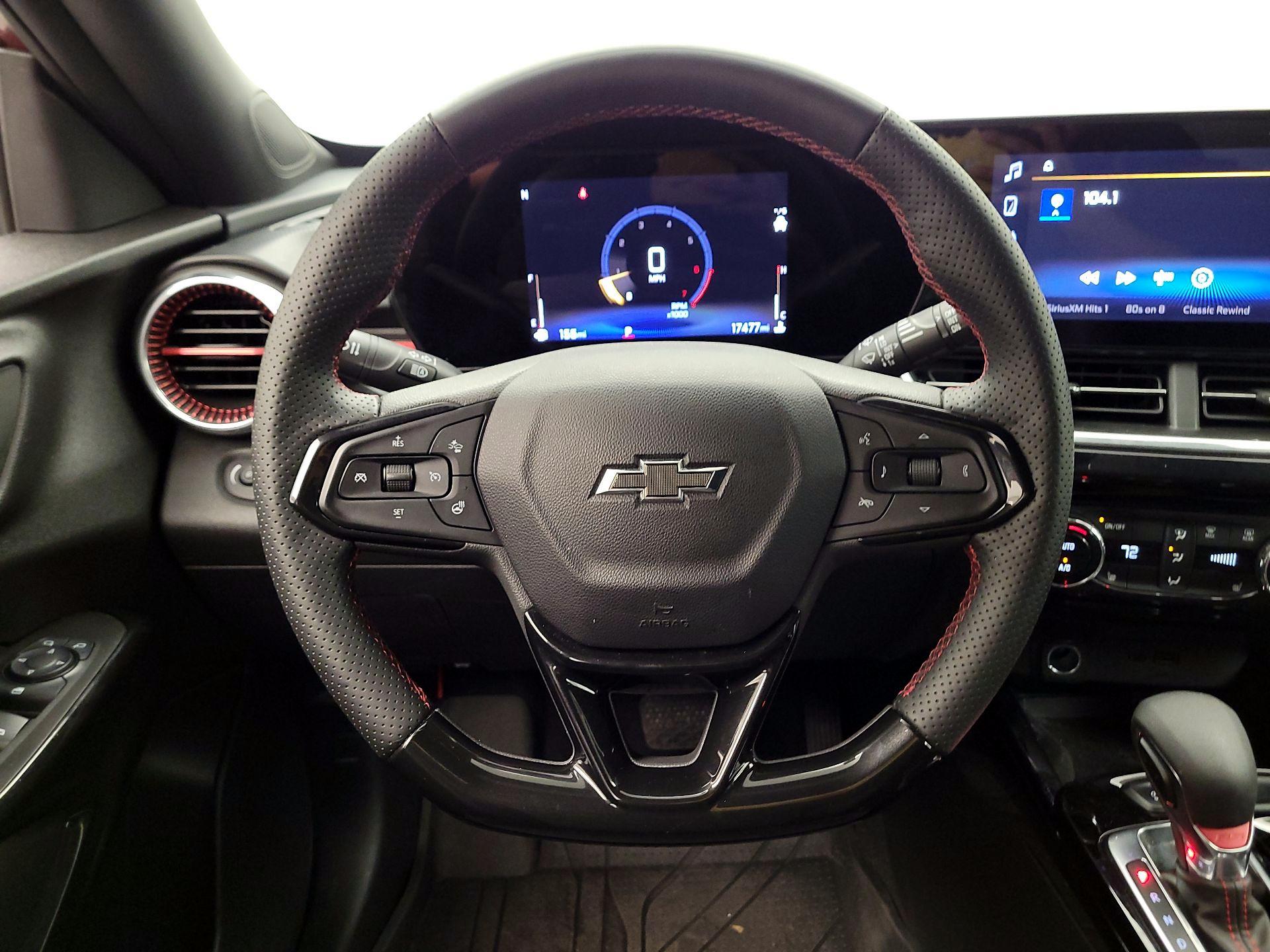 Thumbnail: 2024 Chevrolet Trax - 10