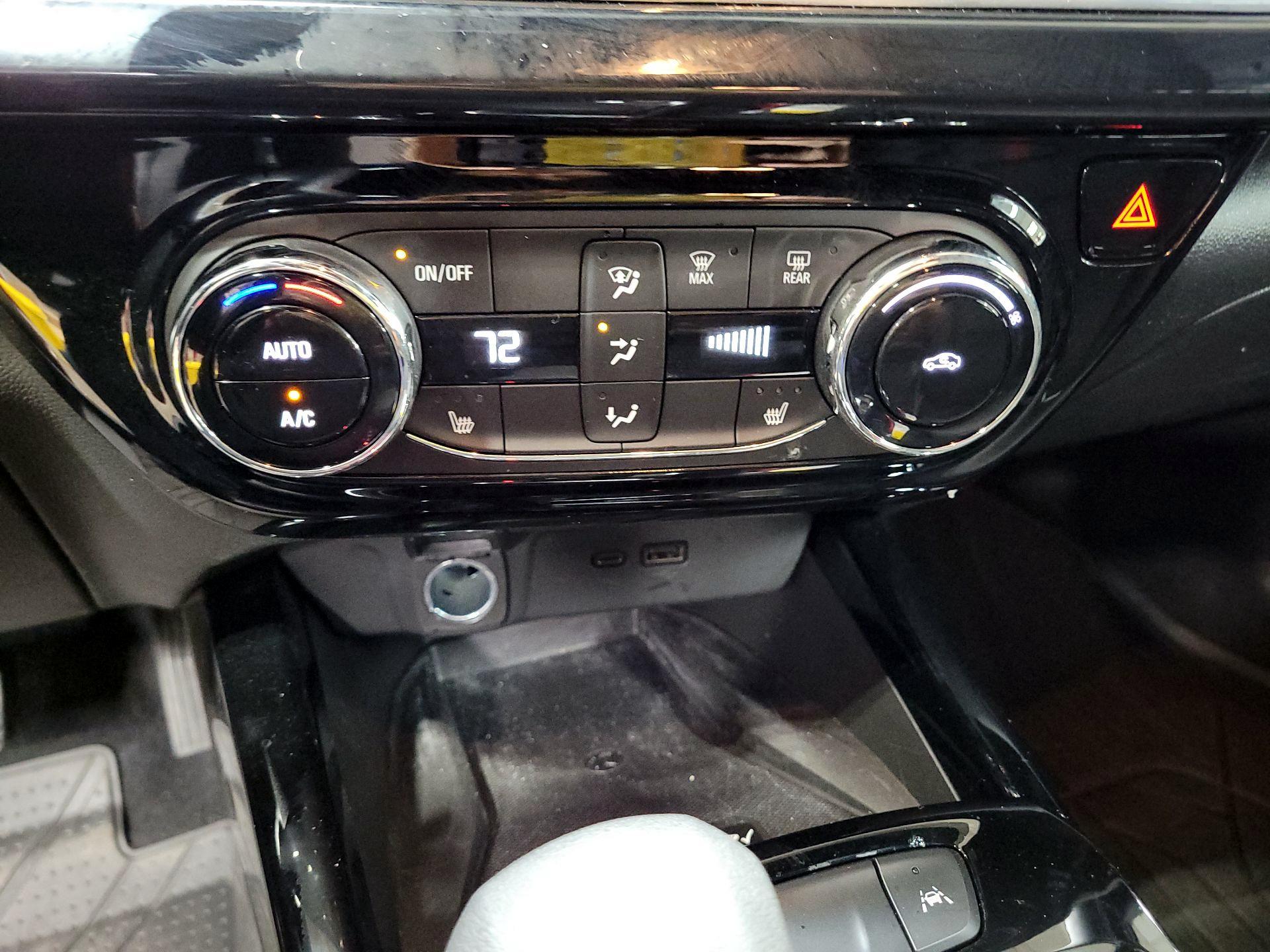 Thumbnail: 2024 Chevrolet Trax - 14