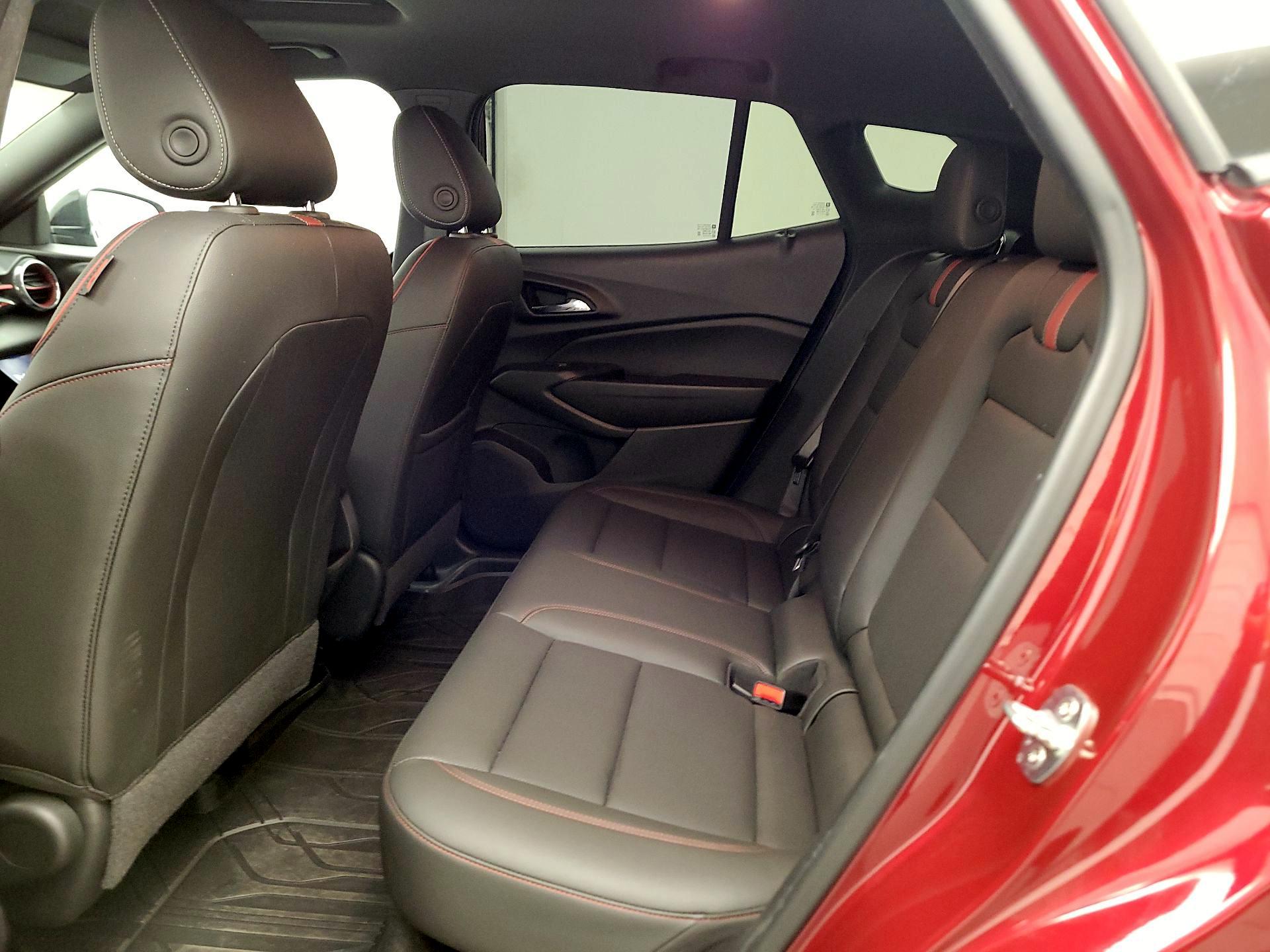 Thumbnail: 2024 Chevrolet Trax - 16