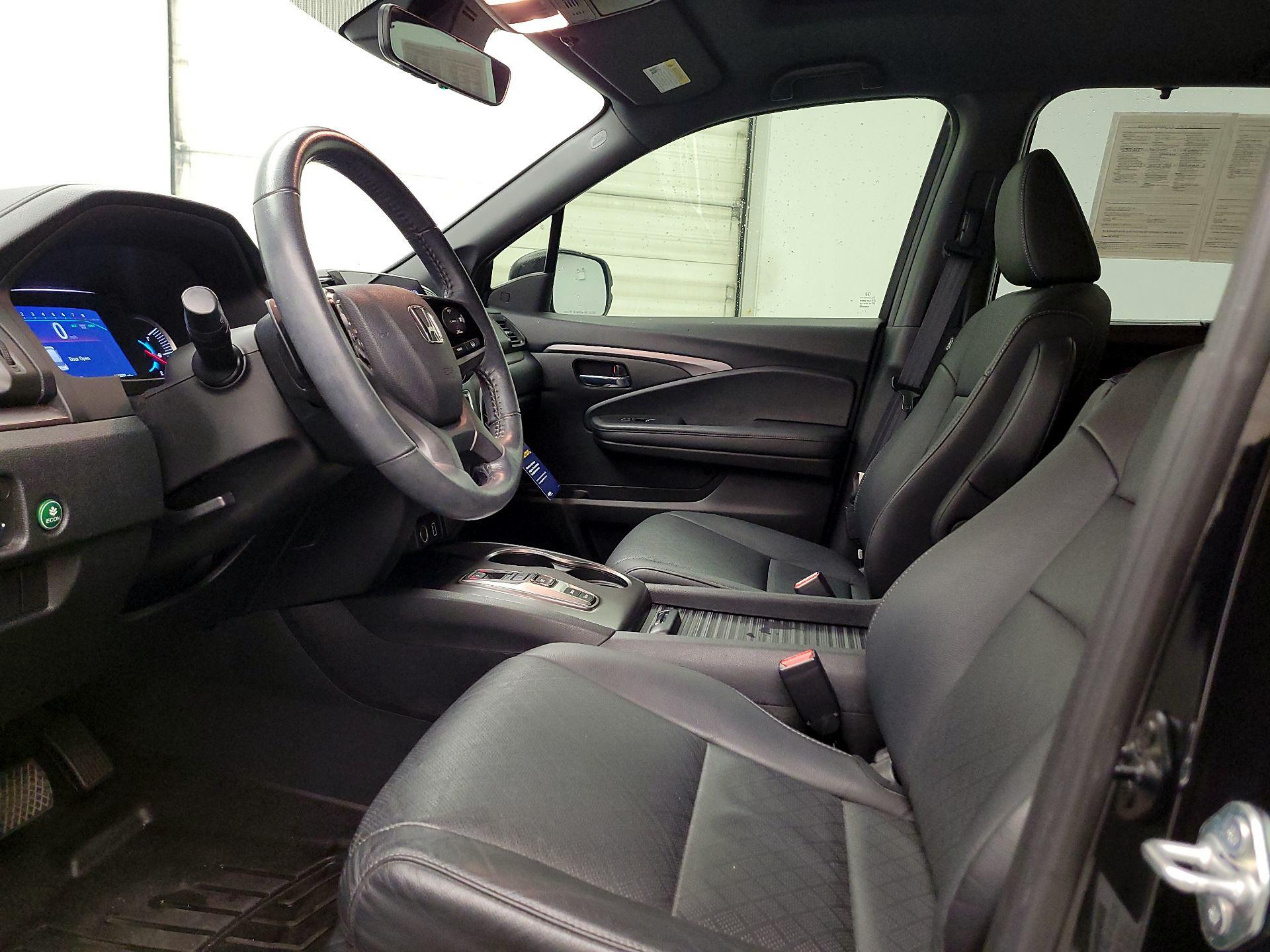 Thumbnail: 2021 Honda Passport - 11