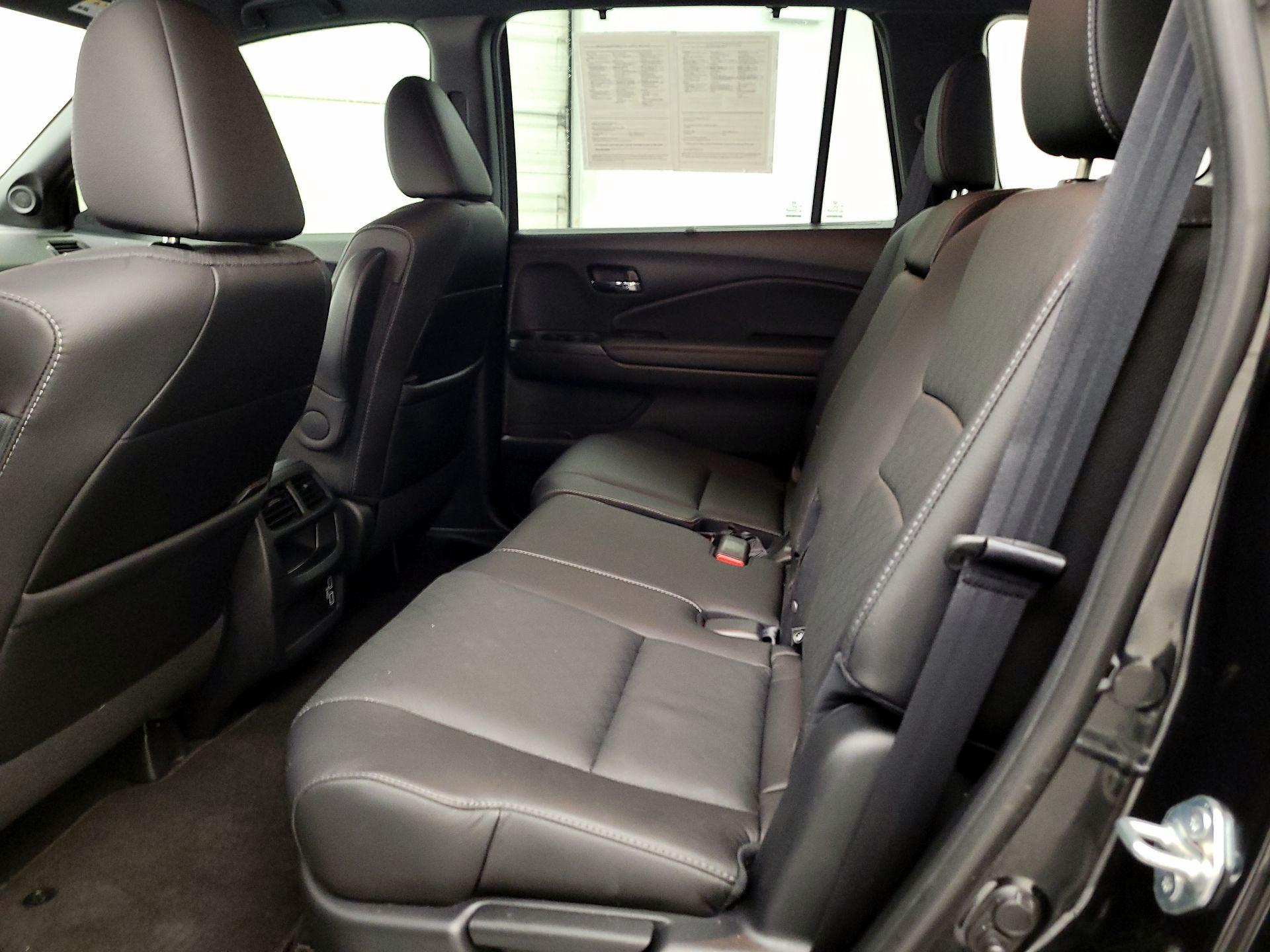 Thumbnail: 2021 Honda Passport - 19