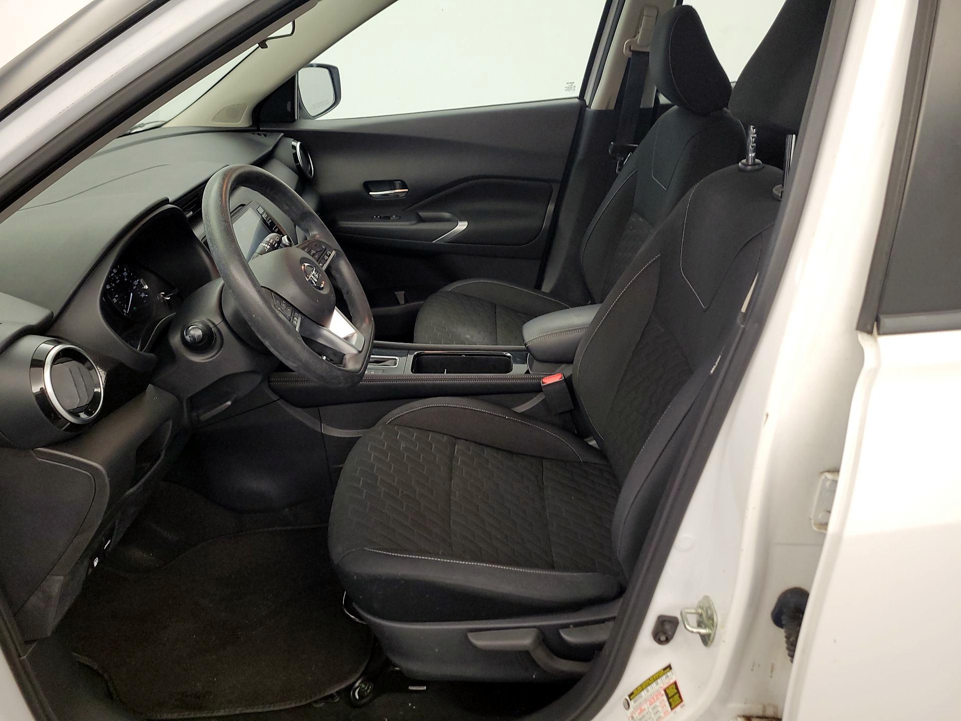 Thumbnail: 2021 Nissan Kicks - 11