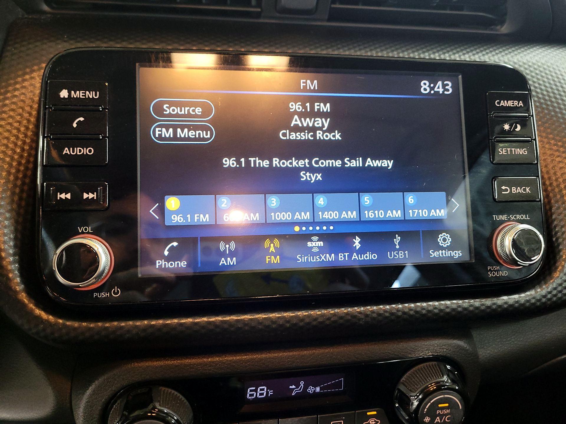 Thumbnail: 2021 Nissan Kicks - 13