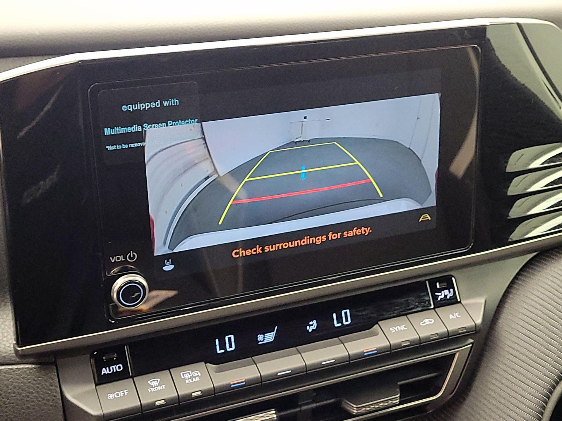 Thumbnail: 2025 Toyota Camry - 14