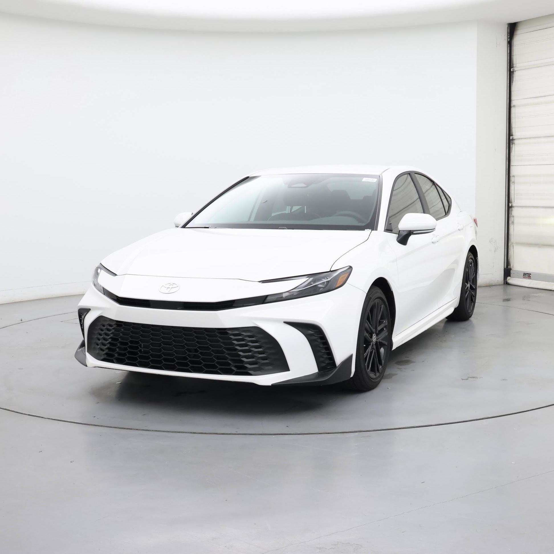 Thumbnail: 2025 Toyota Camry - 4