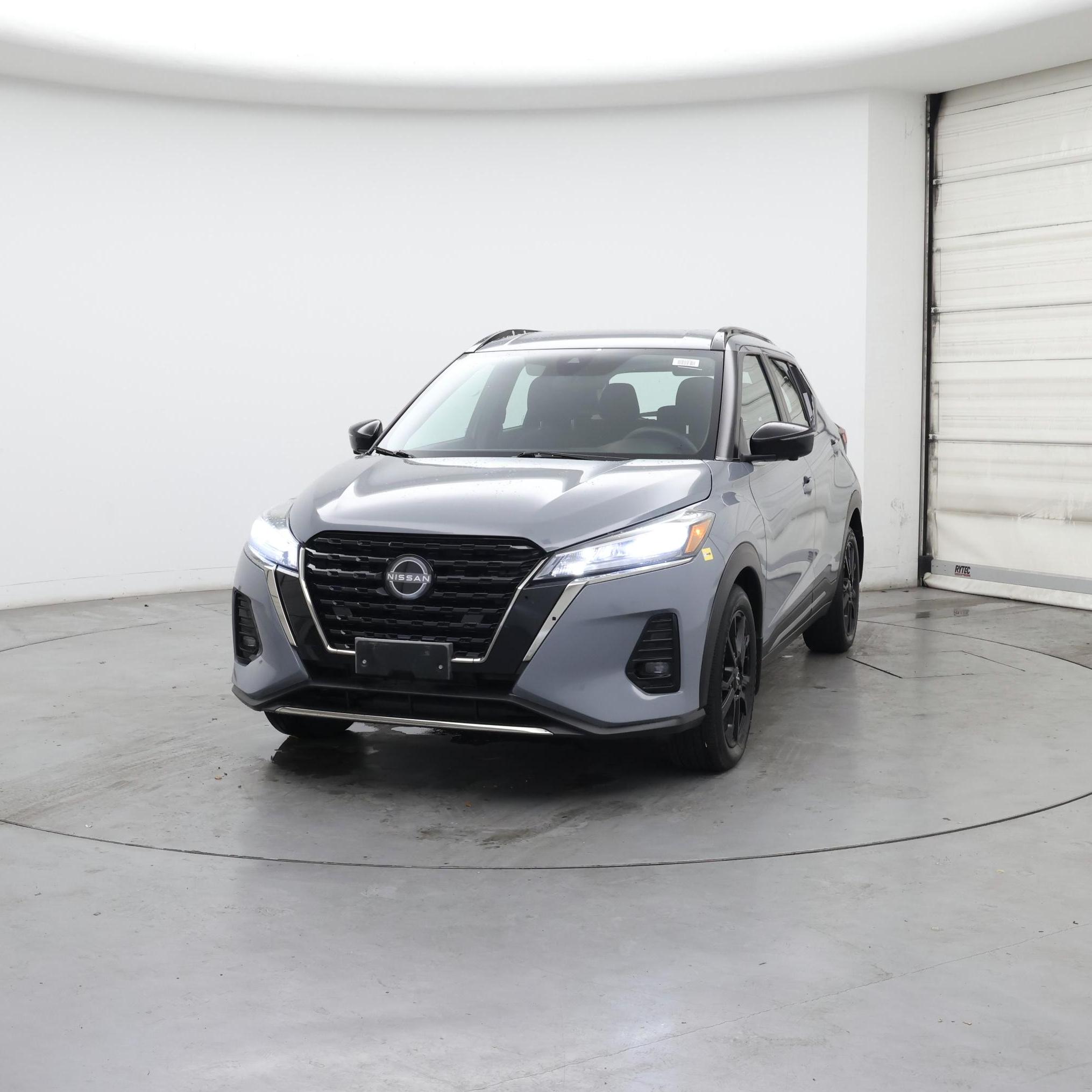 Thumbnail: 2022 Nissan Kicks - 4