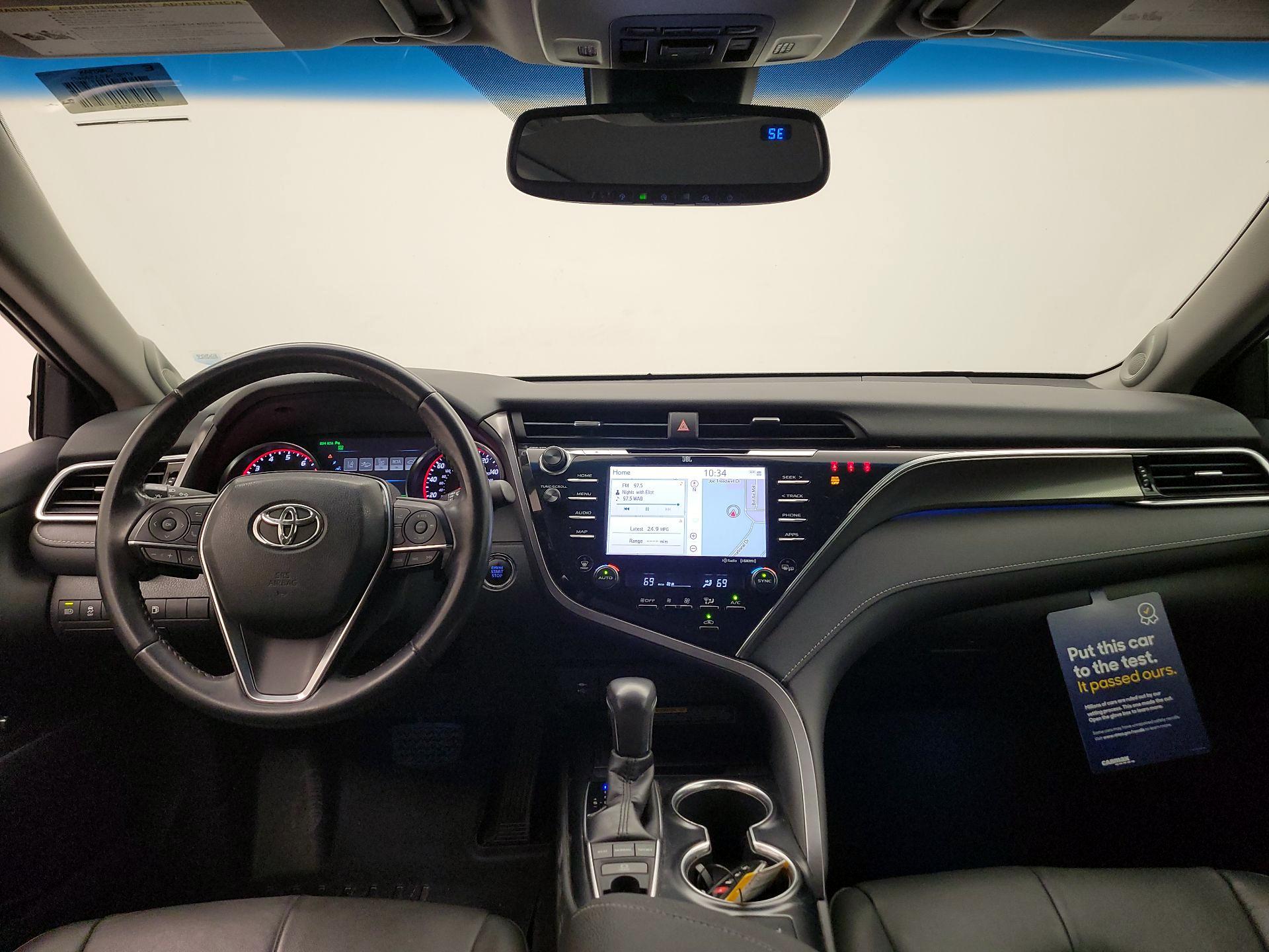 Thumbnail: 2018 Toyota Camry - 9