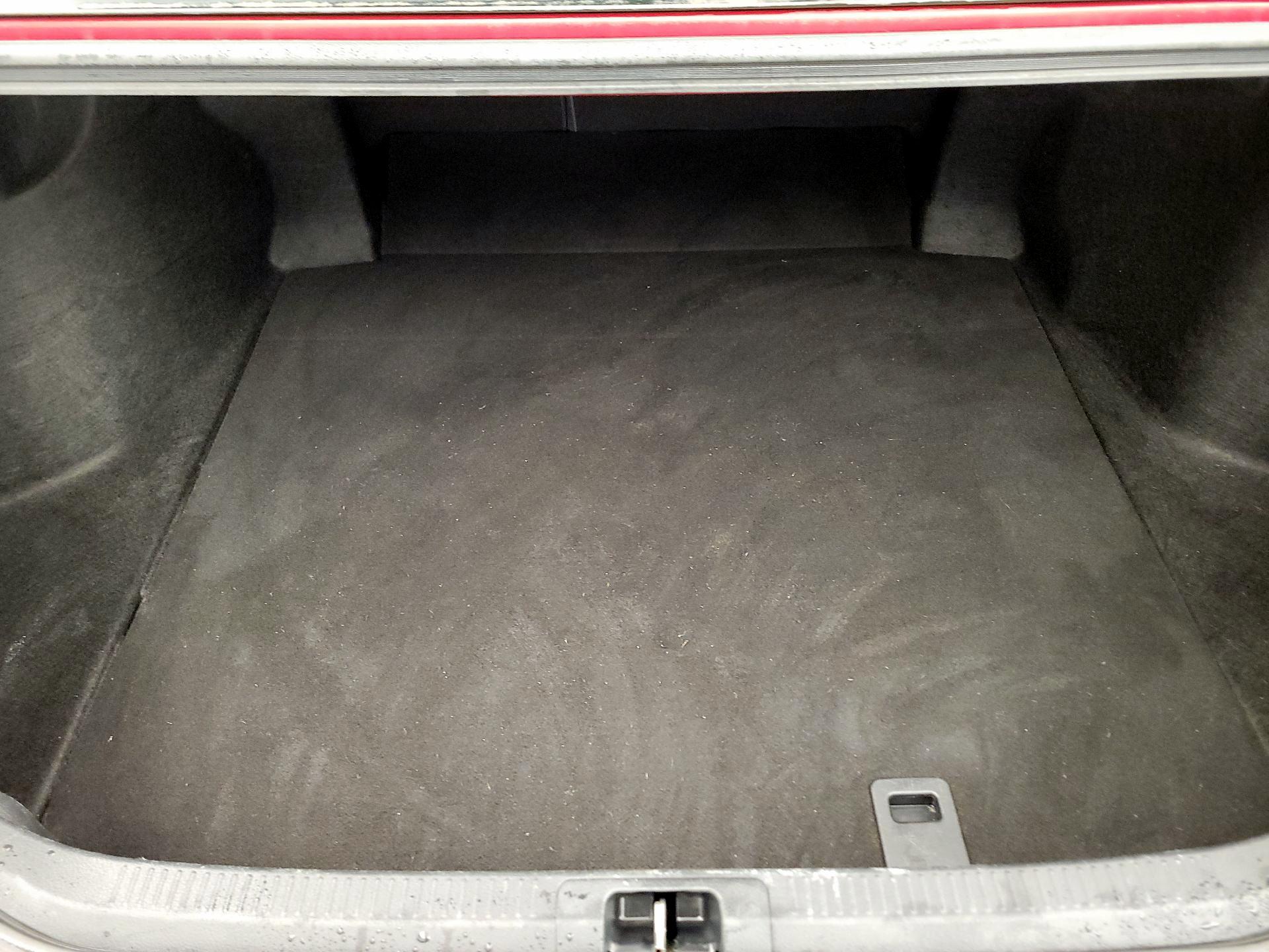 Thumbnail: 2018 Toyota Camry - 20