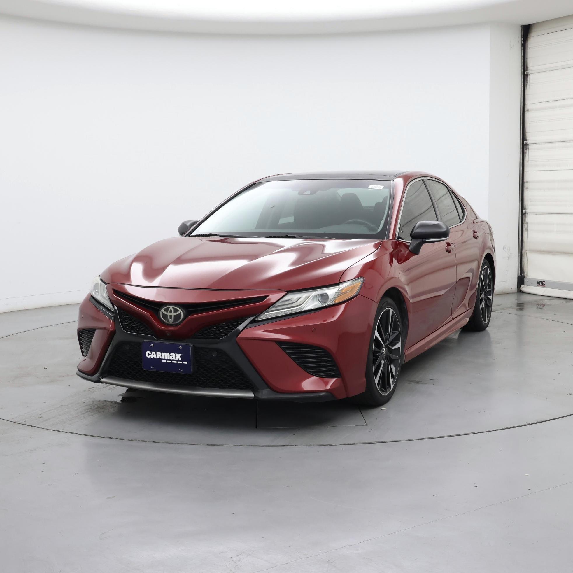 Thumbnail: 2018 Toyota Camry - 4