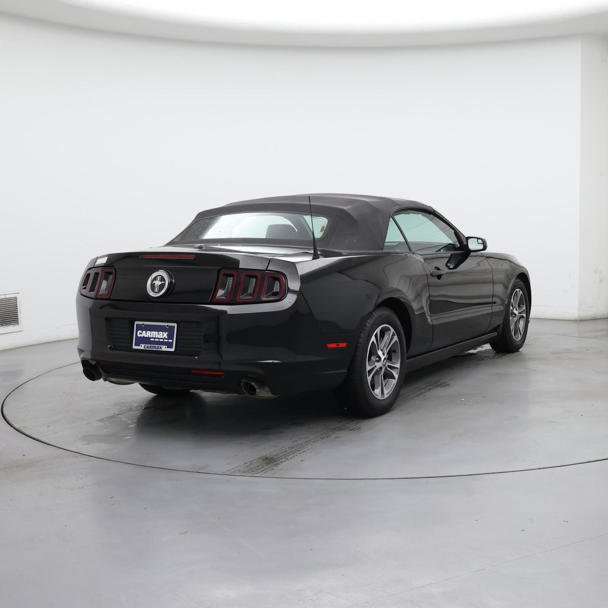 Thumbnail: 2014 Ford Mustang - 8