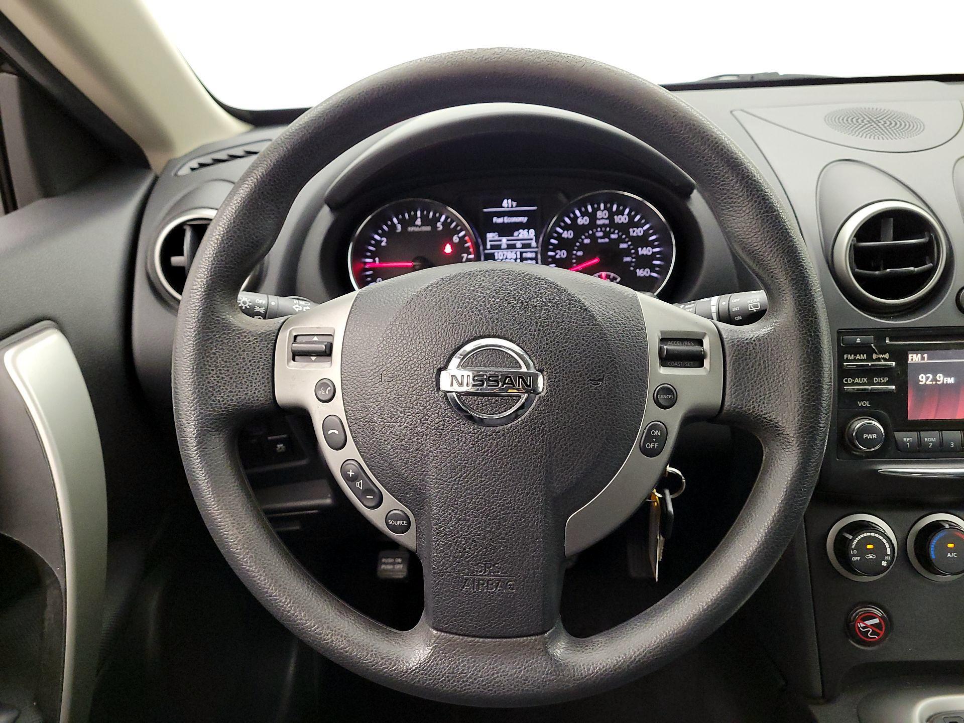 Thumbnail: 2015 Nissan Rogue - 10