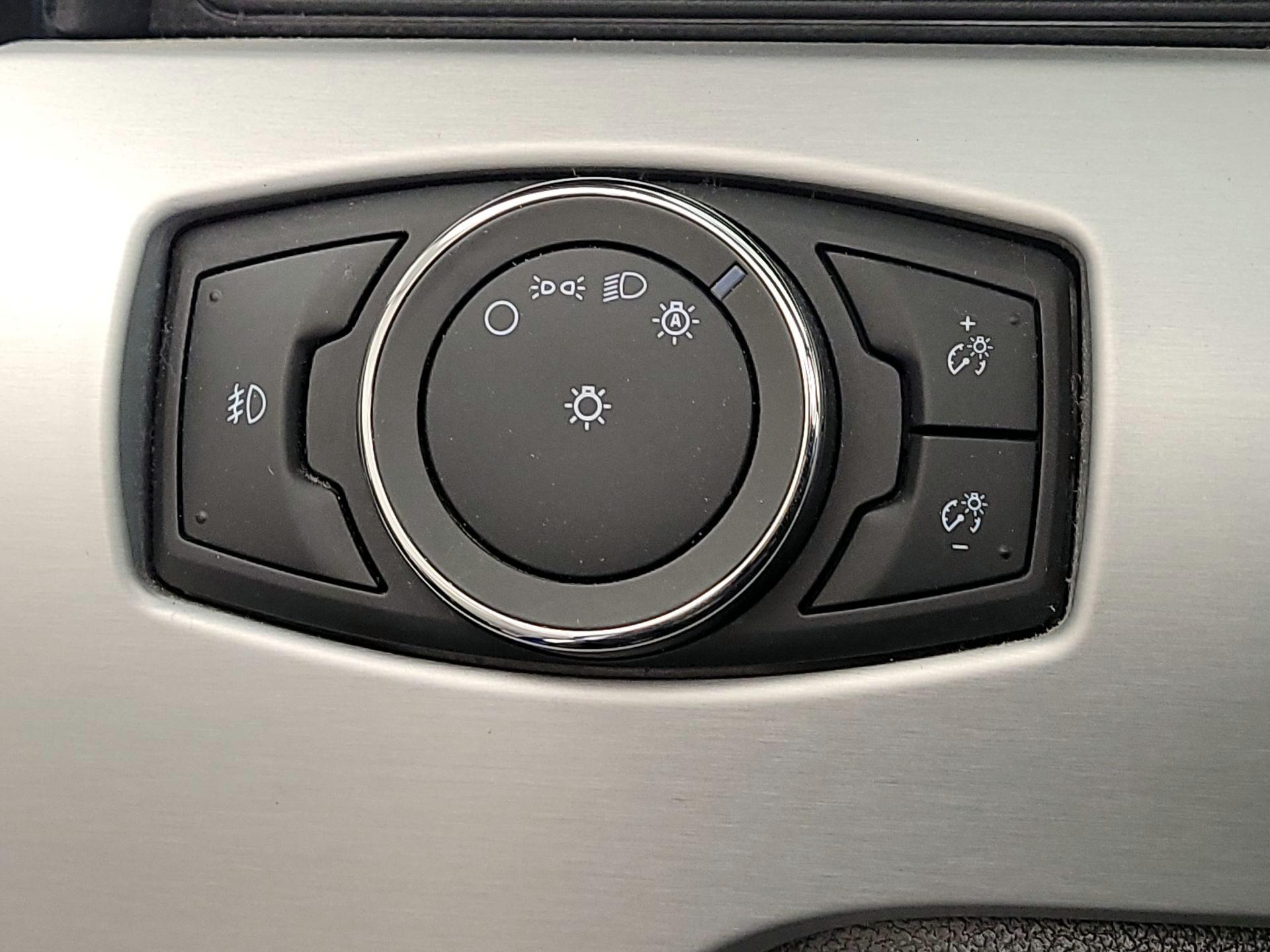 Thumbnail: 2017 Ford Mustang - 13