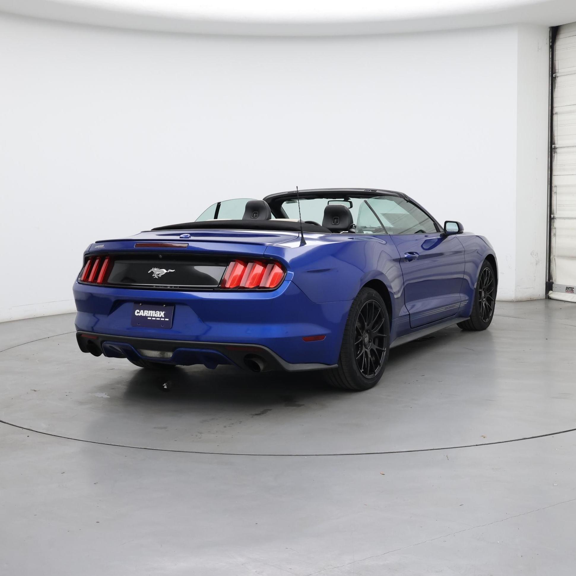 Thumbnail: 2017 Ford Mustang - 8