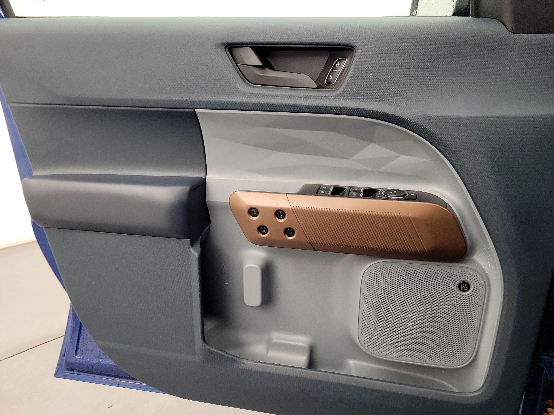 Thumbnail: 2023 Ford Maverick - 12