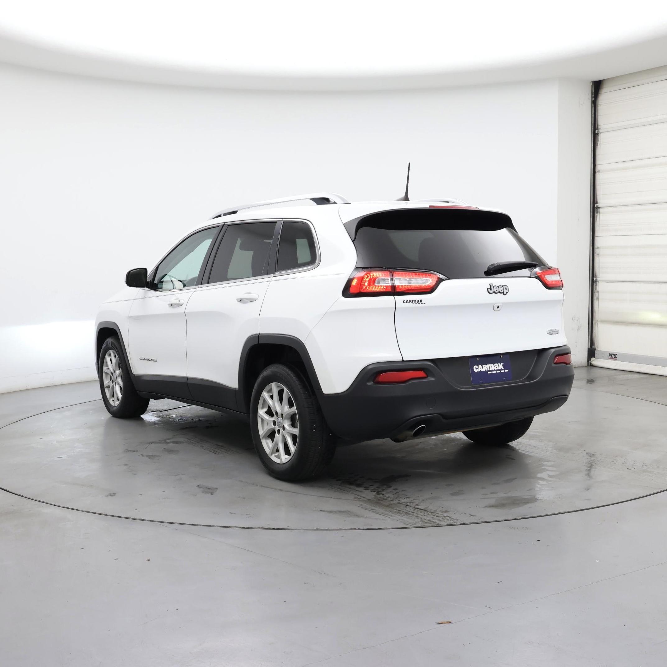 Thumbnail: 2017 Jeep Cherokee - 2