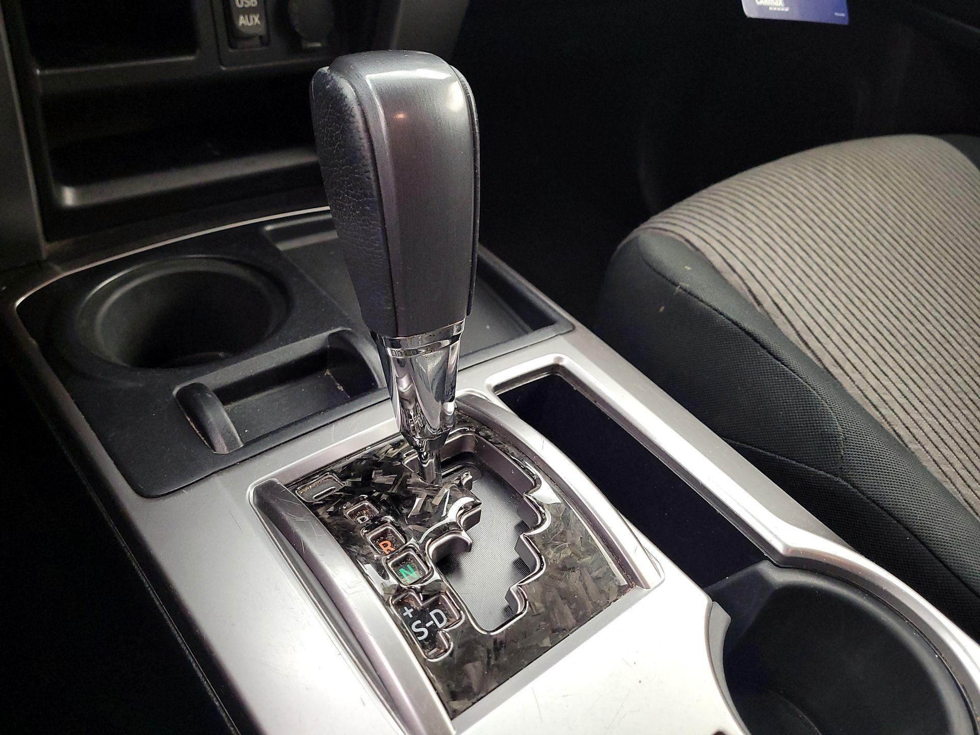 Thumbnail: 2018 Toyota 4Runner - 15